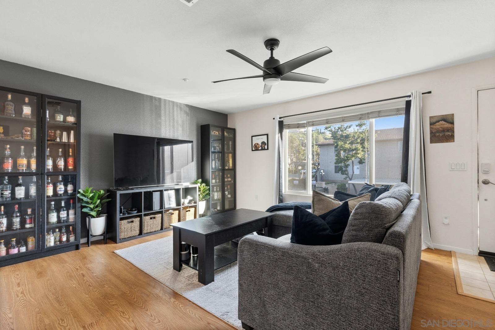 Detail Gallery Image 2 of 24 For 9728  Marilla Dr  #805,  Lakeside,  CA 92040 - 1 Beds | 1 Baths