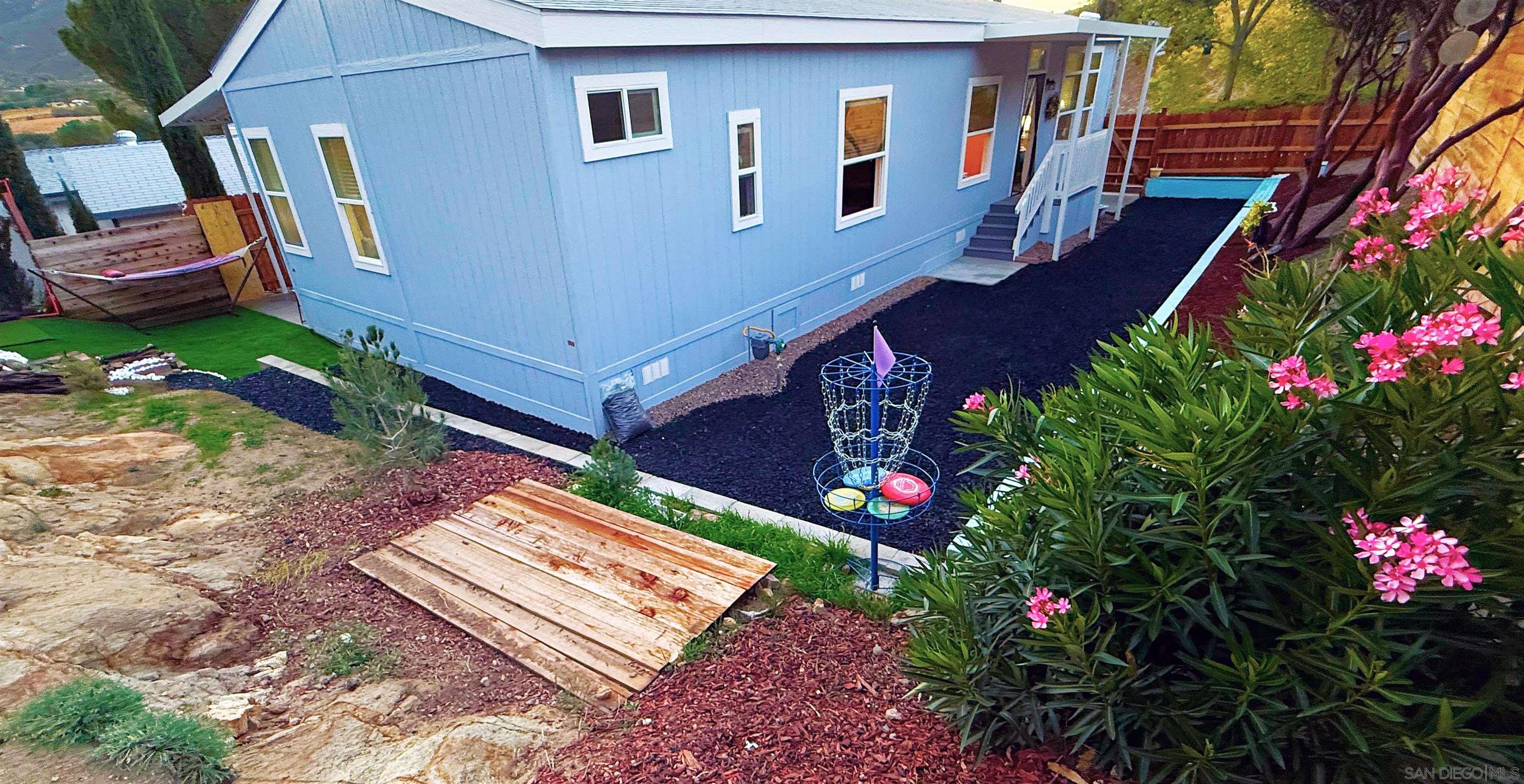 Detail Gallery Image 28 of 47 For 35109  Highway 79  Space #10,  Warner Springs,  CA 92086 - 3 Beds | 2 Baths