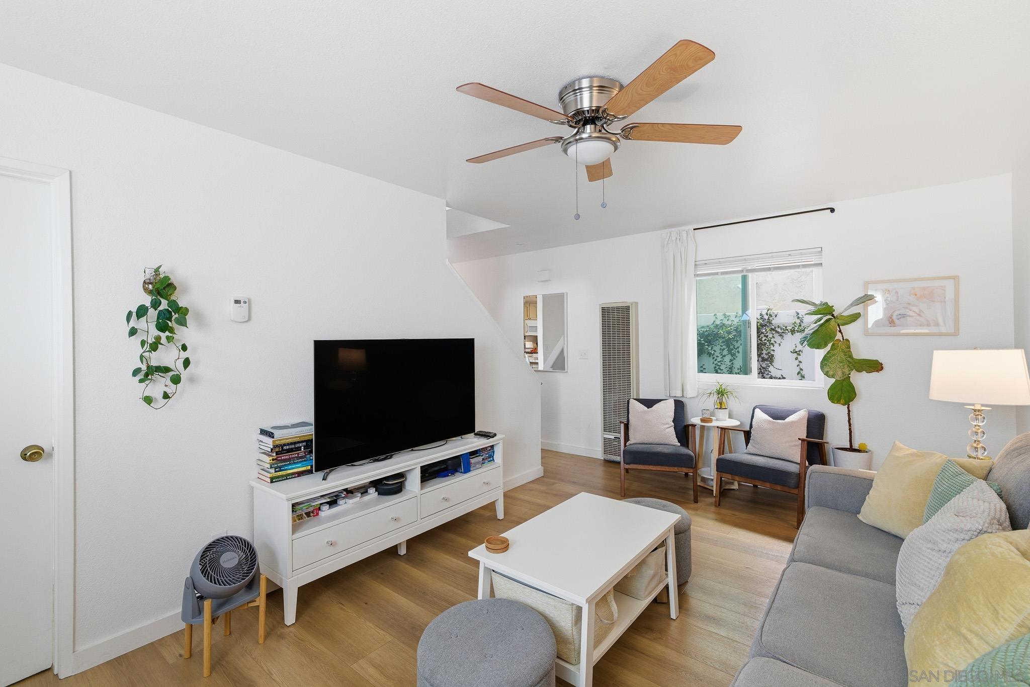 Detail Gallery Image 15 of 31 For 248  Orange Avenue, Coronado,  CA 92118 - – Beds | – Baths