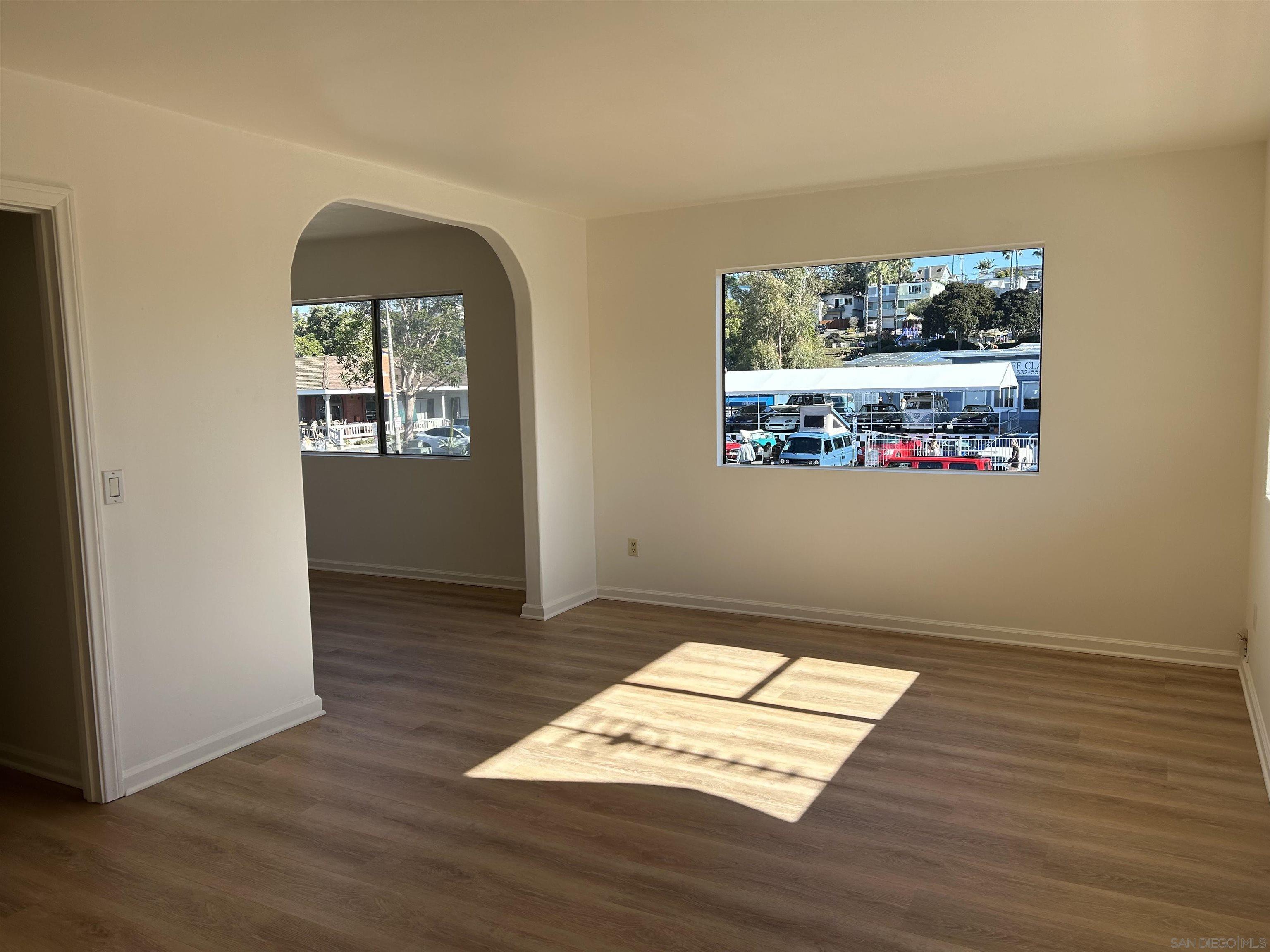 Detail Gallery Image 5 of 9 For 1038 S Coast Highway 101  D, Encinitas,  CA 92024 - 0 Beds | 1 Baths