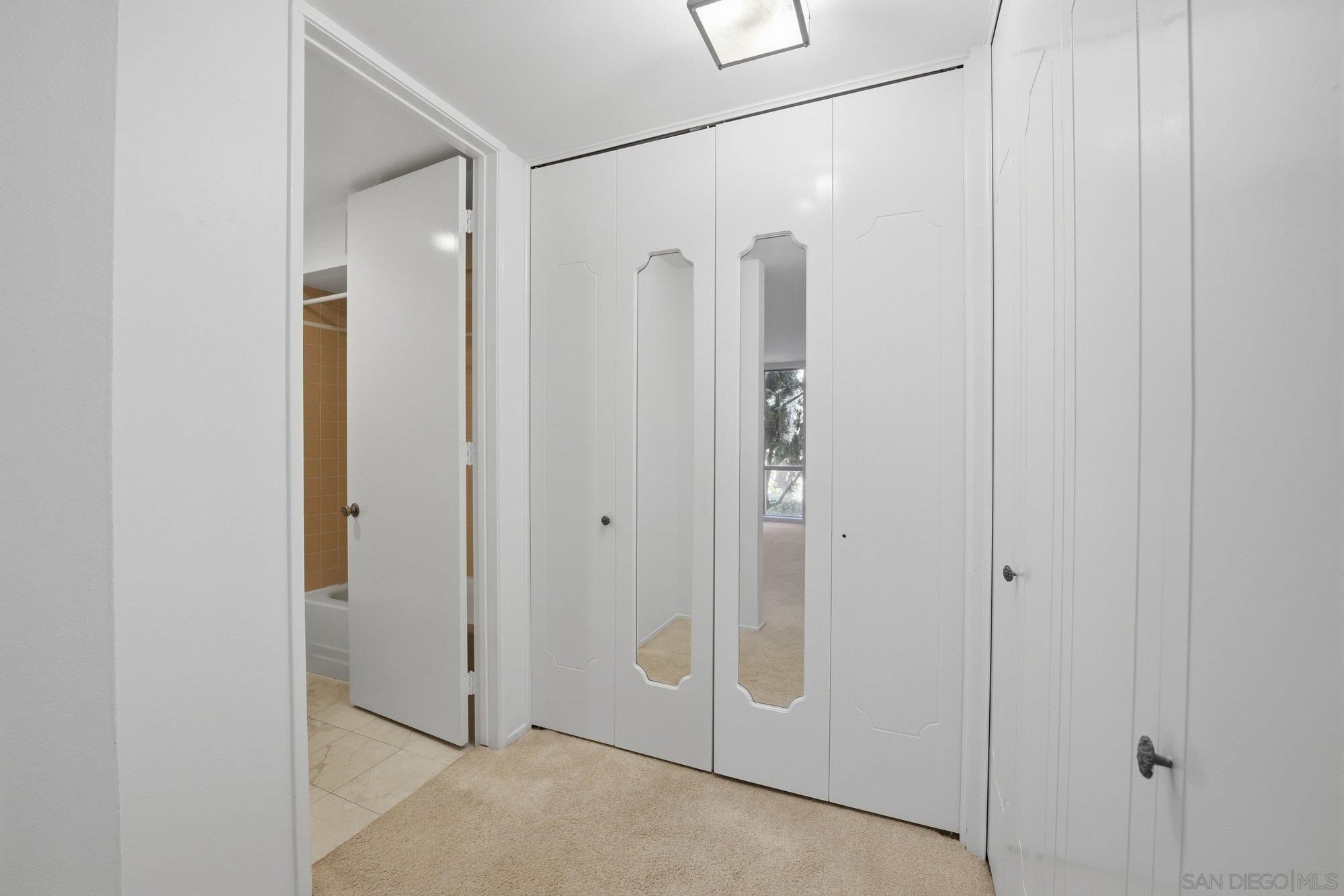 Detail Gallery Image 16 of 29 For 6455  La Jolla Blvd  #155,  La Jolla,  CA 92037 - 2 Beds | 2 Baths