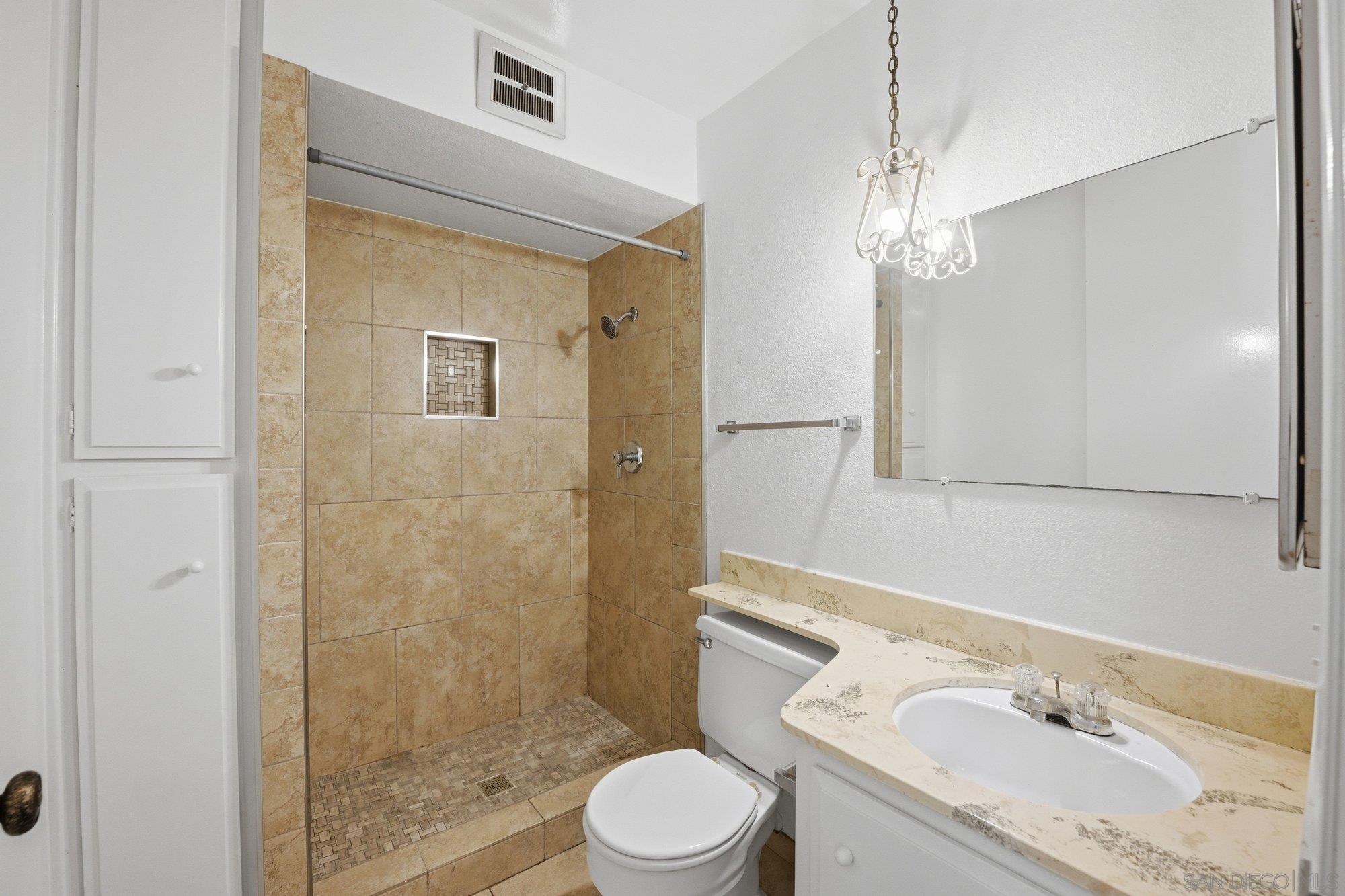 Detail Gallery Image 18 of 29 For 6455  La Jolla Blvd  #155,  La Jolla,  CA 92037 - 2 Beds | 2 Baths