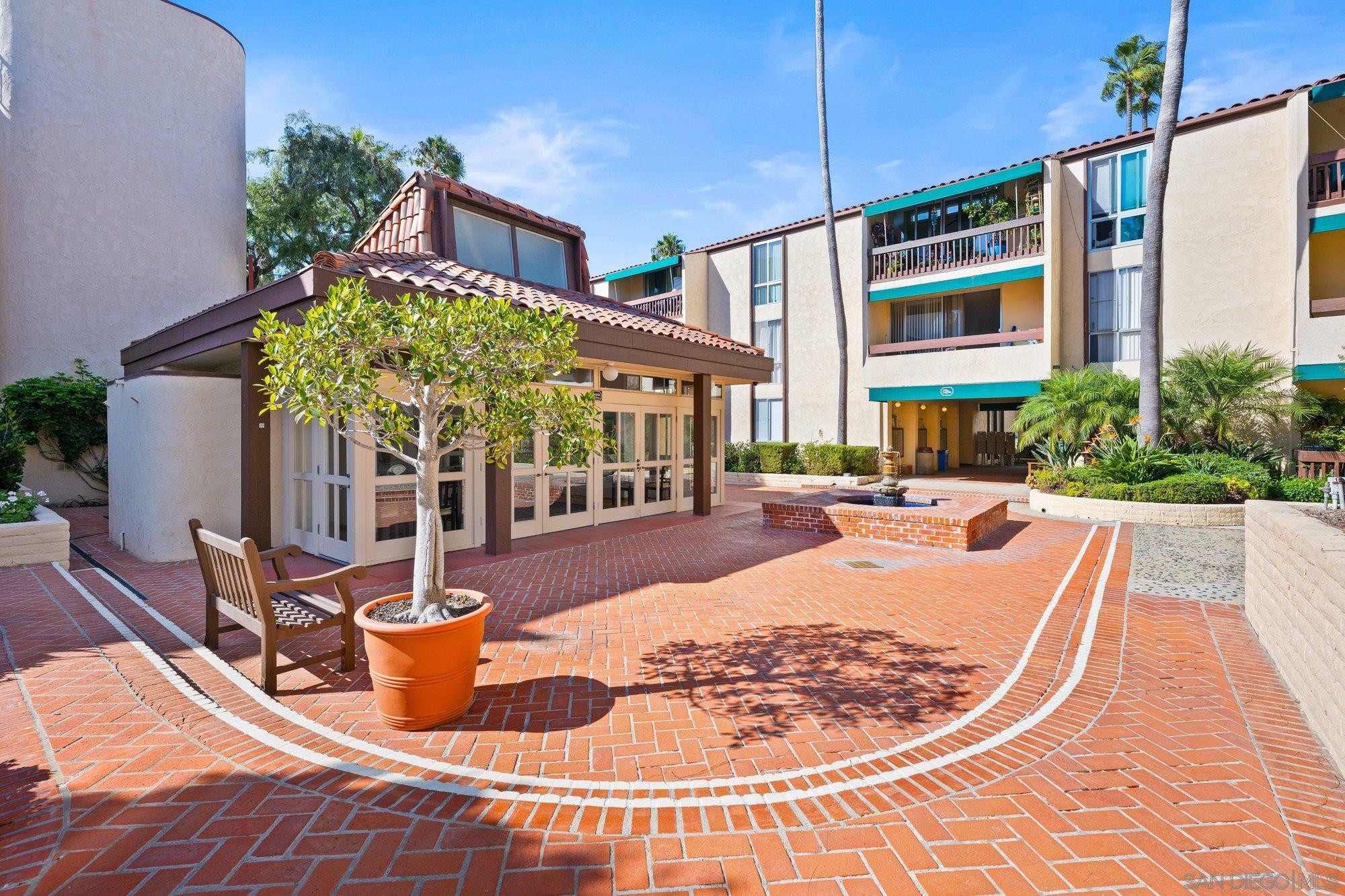 Detail Gallery Image 22 of 29 For 6455  La Jolla Blvd  #155,  La Jolla,  CA 92037 - 2 Beds | 2 Baths