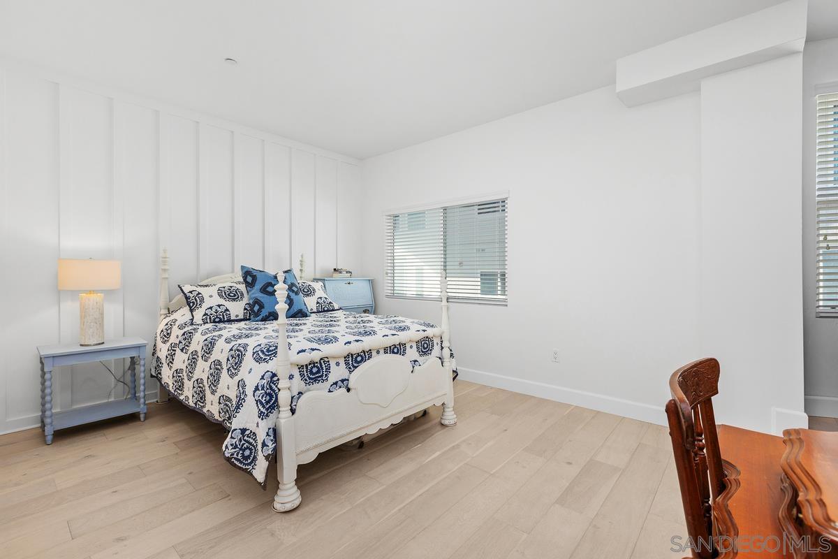 Detail Gallery Image 24 of 44 For 401 N Coast Hwy  #210,  Oceanside,  CA 92054 - 3 Beds | 3 Baths