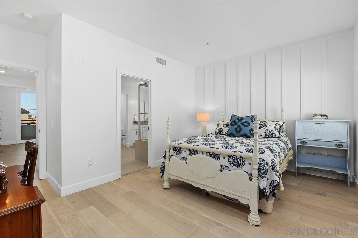 Detail Gallery Image 27 of 44 For 401 N Coast Hwy  #210,  Oceanside,  CA 92054 - 3 Beds | 3 Baths