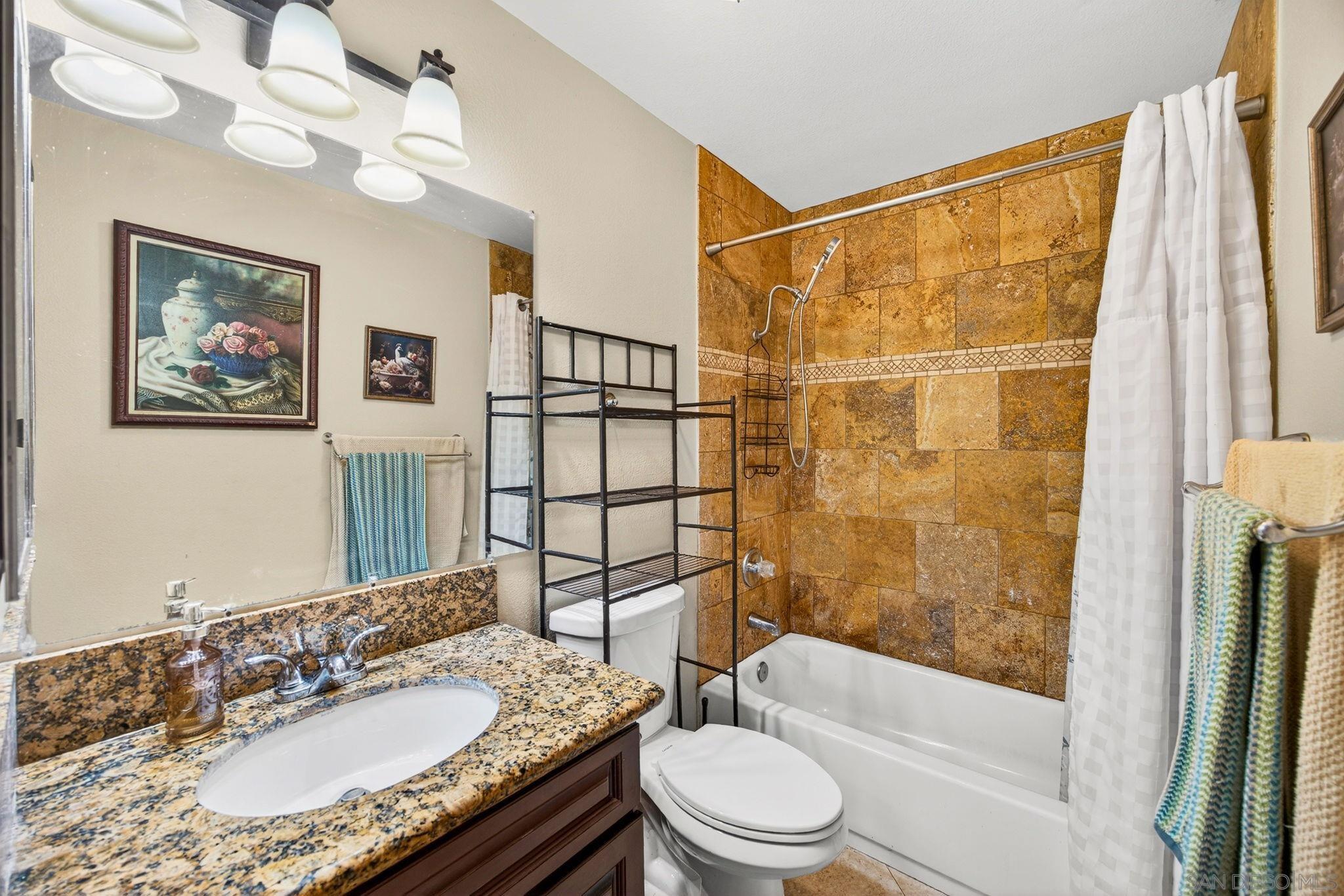 Detail Gallery Image 17 of 46 For 4743  Maclura Street, Oceanside,  CA 92057 - 3 Beds | 2 Baths