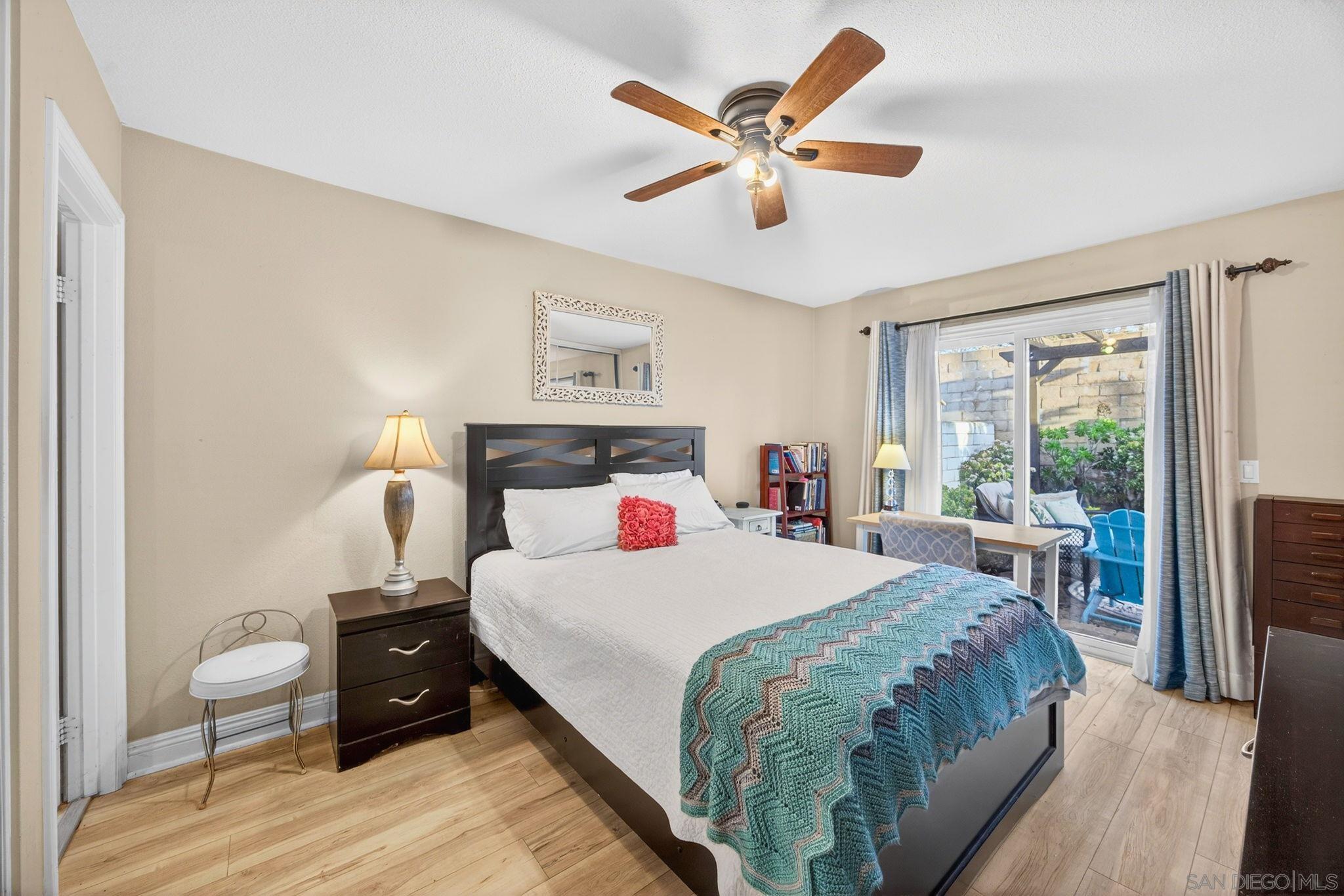 Detail Gallery Image 4 of 46 For 4743  Maclura Street, Oceanside,  CA 92057 - 3 Beds | 2 Baths