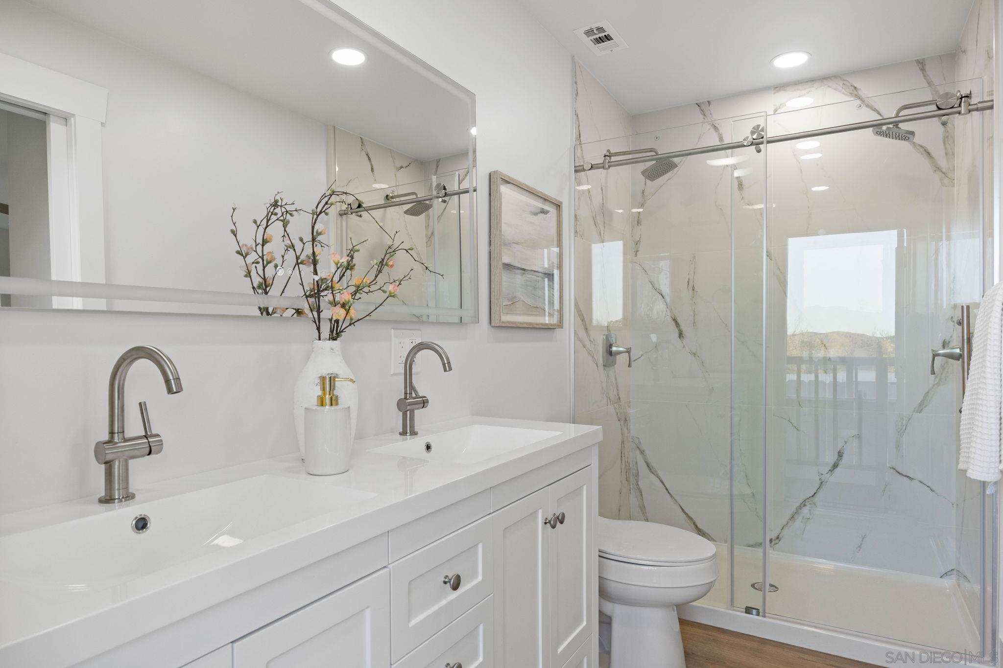 Detail Gallery Image 13 of 23 For 9428  Prospect Ave, Santee,  CA 92071 - 3 Beds | 2/1 Baths