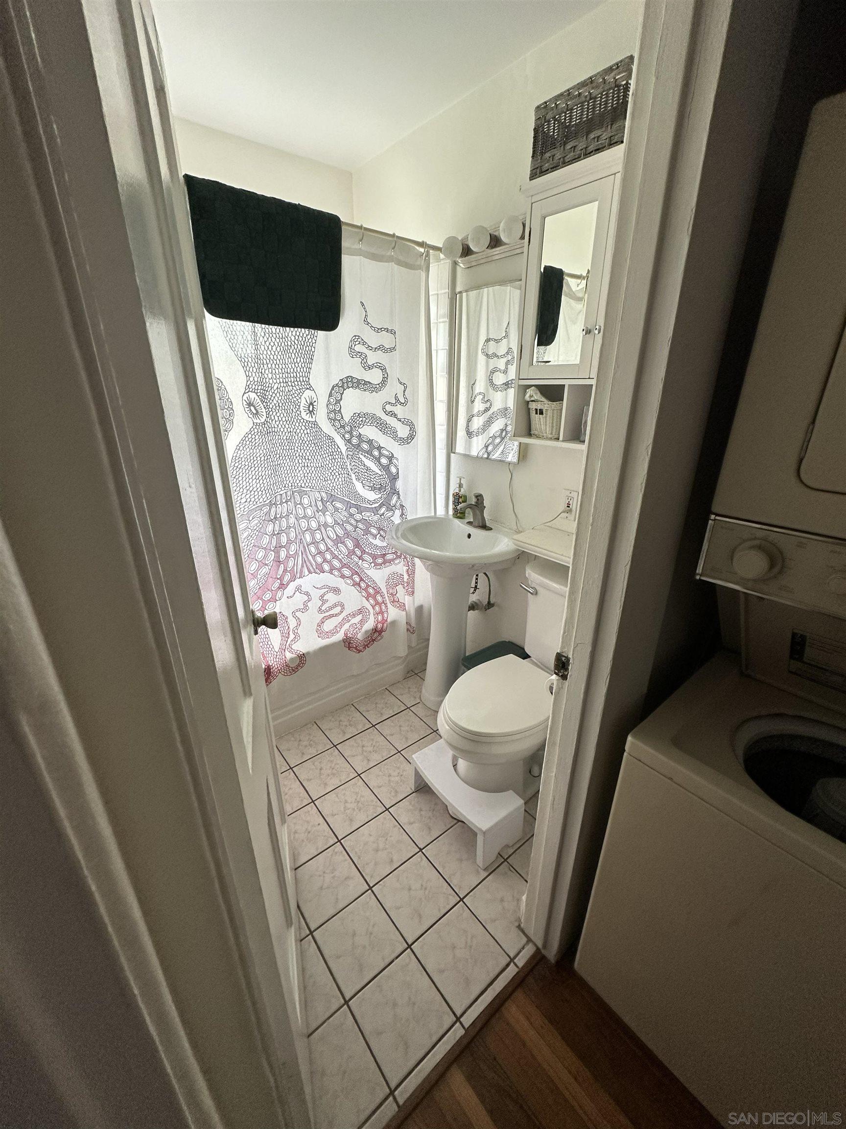 Detail Gallery Image 26 of 40 For 4515  35th Place, San Diego,  CA 92116 - – Beds | – Baths