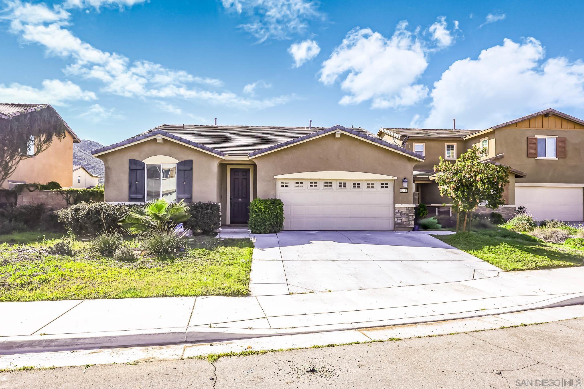 Detail Gallery Image 2 of 30 For 29437  Big Country Ct, Winchester,  CA 92596 - 3 Beds | 2 Baths