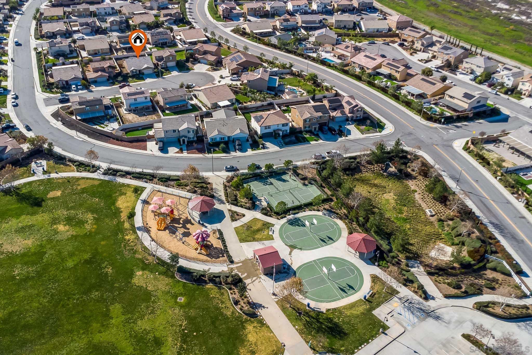 Detail Gallery Image 3 of 30 For 29437  Big Country Ct, Winchester,  CA 92596 - 3 Beds | 2 Baths