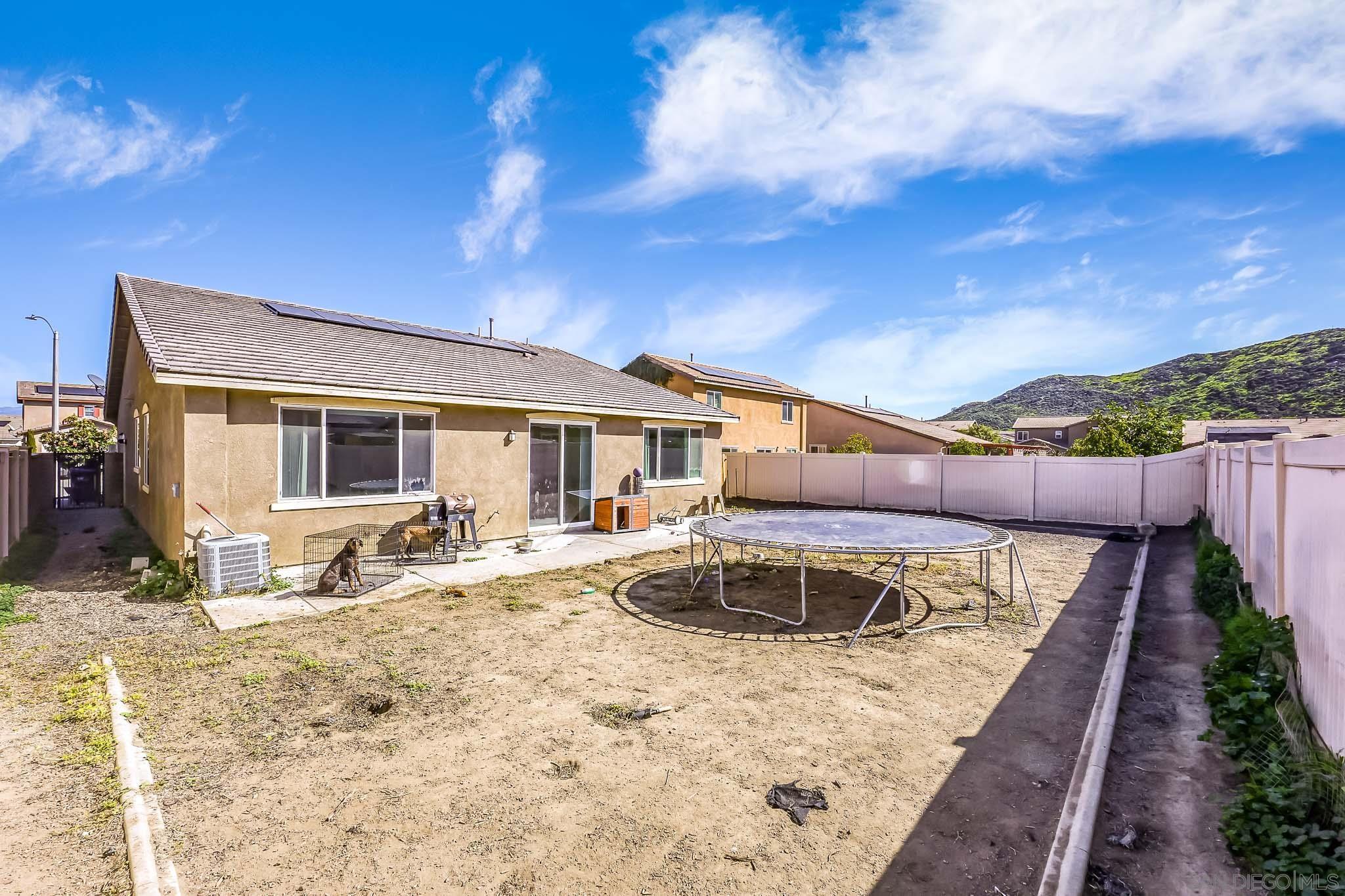 Detail Gallery Image 21 of 30 For 29437  Big Country Ct, Winchester,  CA 92596 - 3 Beds | 2 Baths