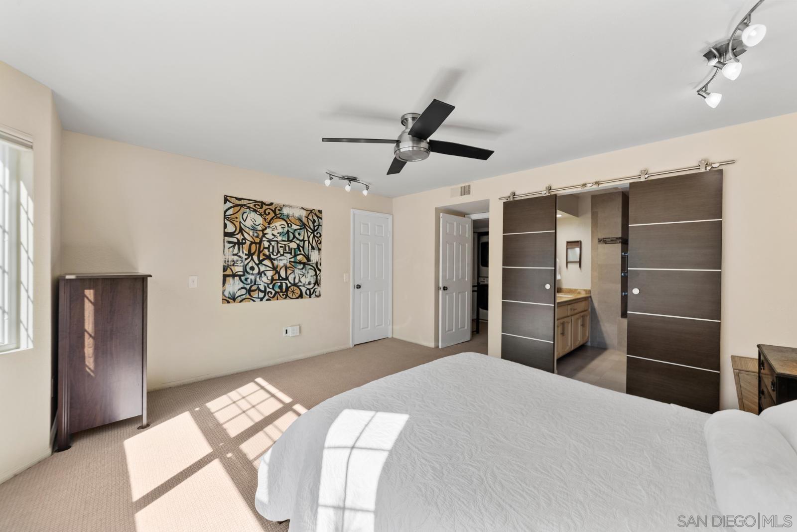 Detail Gallery Image 13 of 34 For 1806  Mckee St  #A2,  San Diego,  CA 92110 - 2 Beds | 2/1 Baths