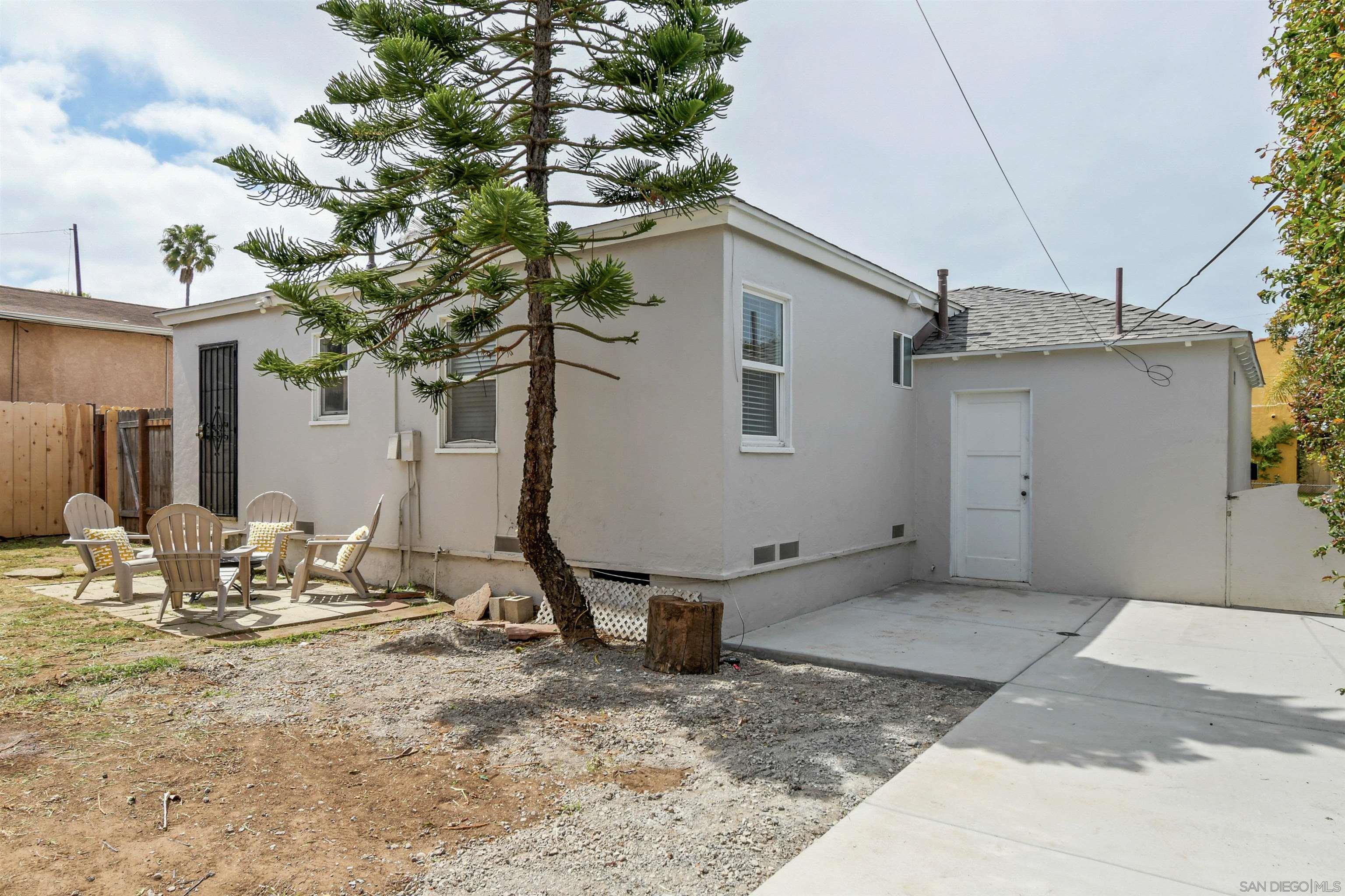 Detail Gallery Image 18 of 49 For 4614-4616  Larkspur St, San Diego,  CA 92107 - – Beds | – Baths