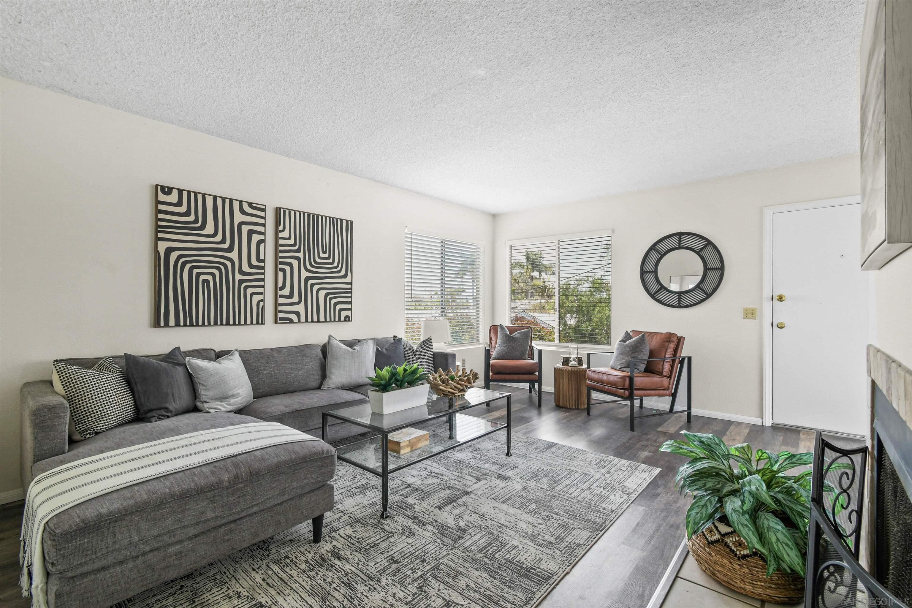 Detail Gallery Image 23 of 49 For 4614-4616  Larkspur St, San Diego,  CA 92107 - – Beds | – Baths