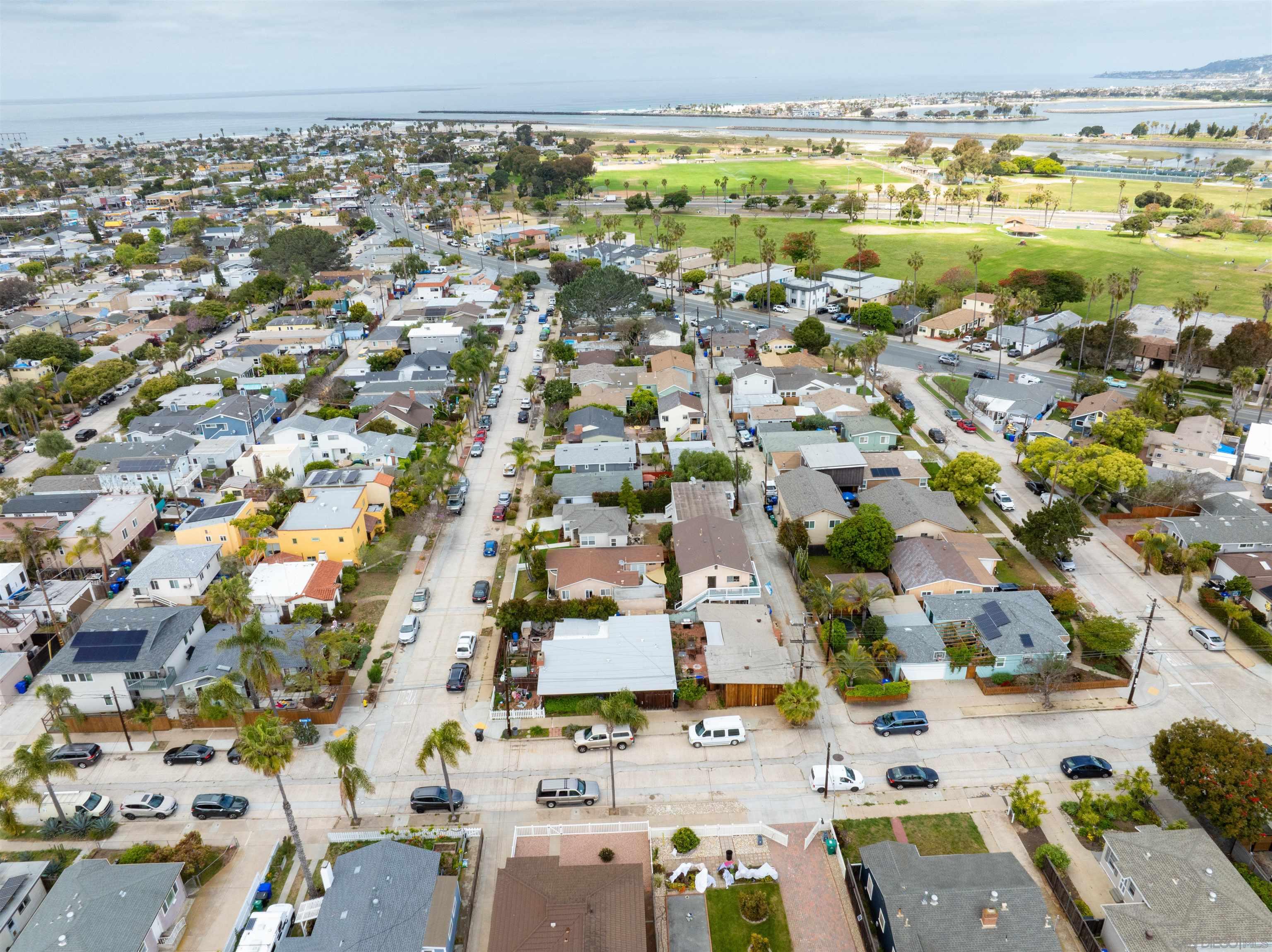 Detail Gallery Image 46 of 49 For 4614-4616  Larkspur St, San Diego,  CA 92107 - – Beds | – Baths