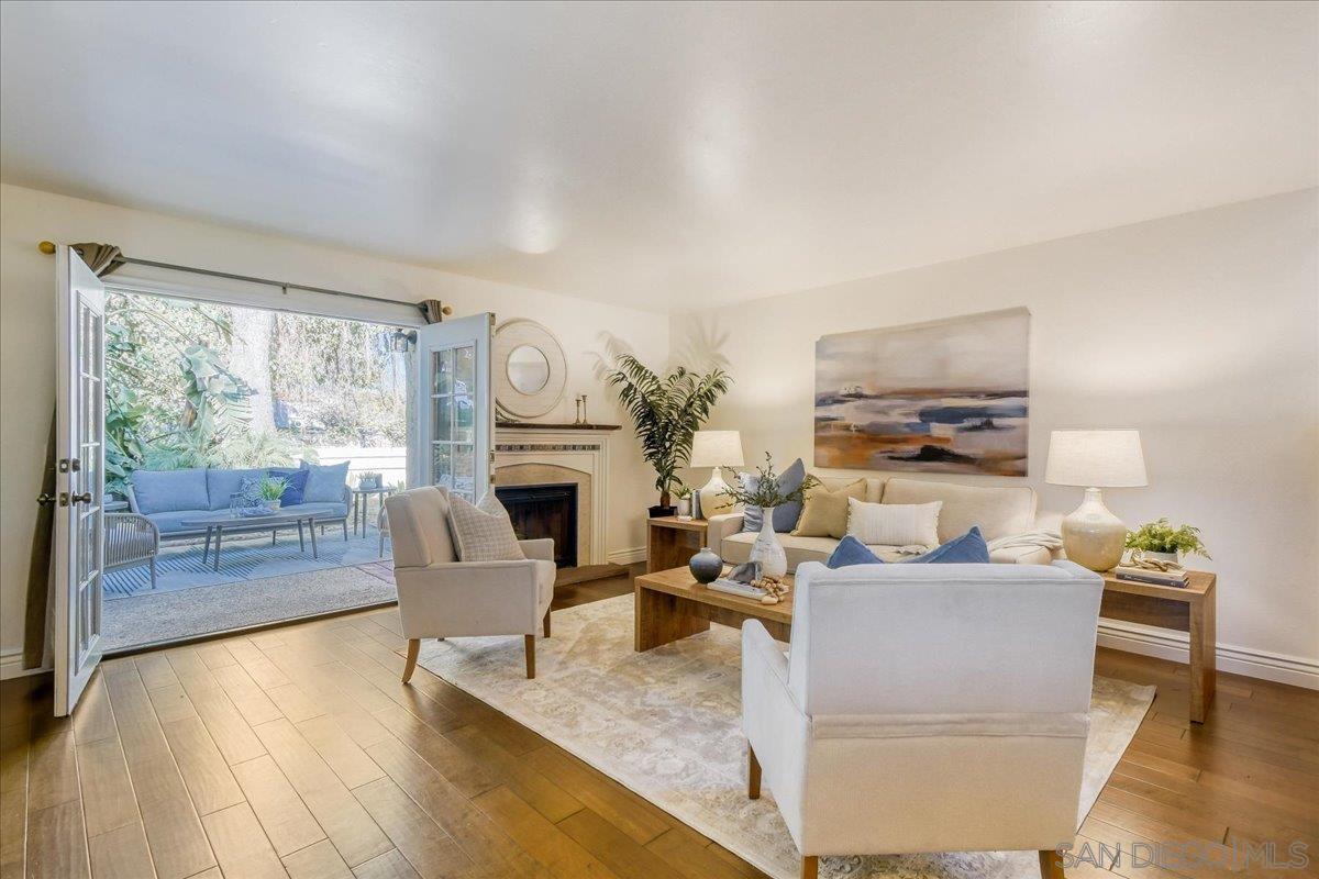 Detail Gallery Image 6 of 37 For 3504  Woodland Way, Carlsbad,  CA 92008 - 3 Beds | 2/1 Baths