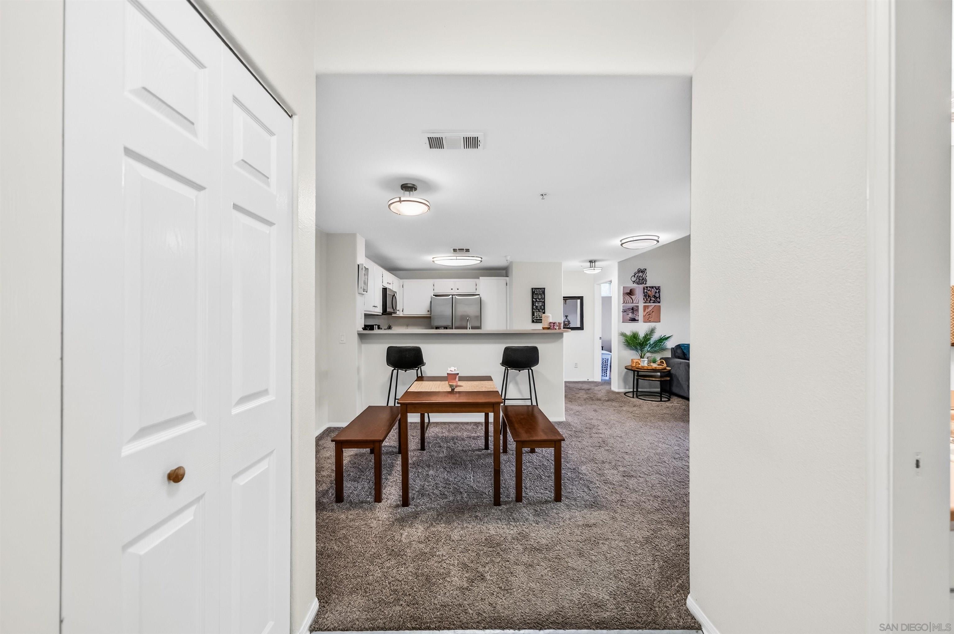 Detail Gallery Image 5 of 36 For 44706  Adam Ln, Temecula,  CA 92592 - 2 Beds | 2 Baths