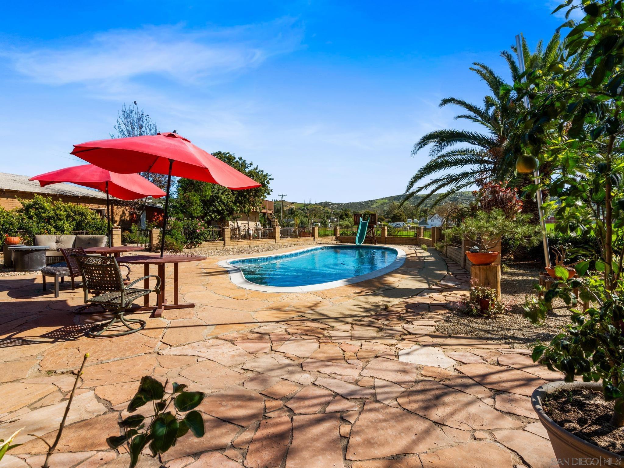 Detail Gallery Image 30 of 56 For 1550  Keyes Road, Ramona,  CA 92065 - 7 Beds | 3 Baths