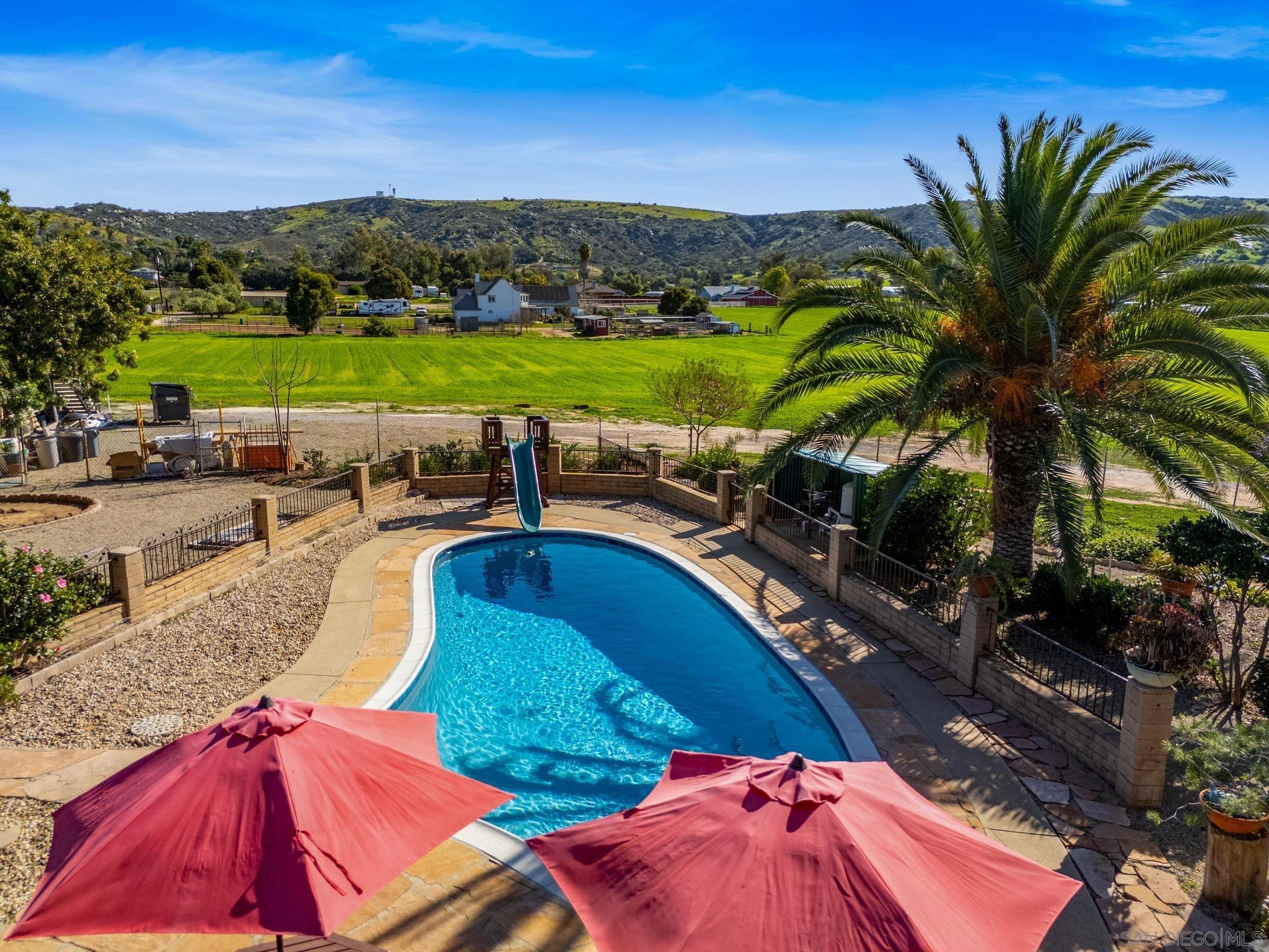 Detail Gallery Image 32 of 56 For 1550  Keyes Road, Ramona,  CA 92065 - 7 Beds | 3 Baths