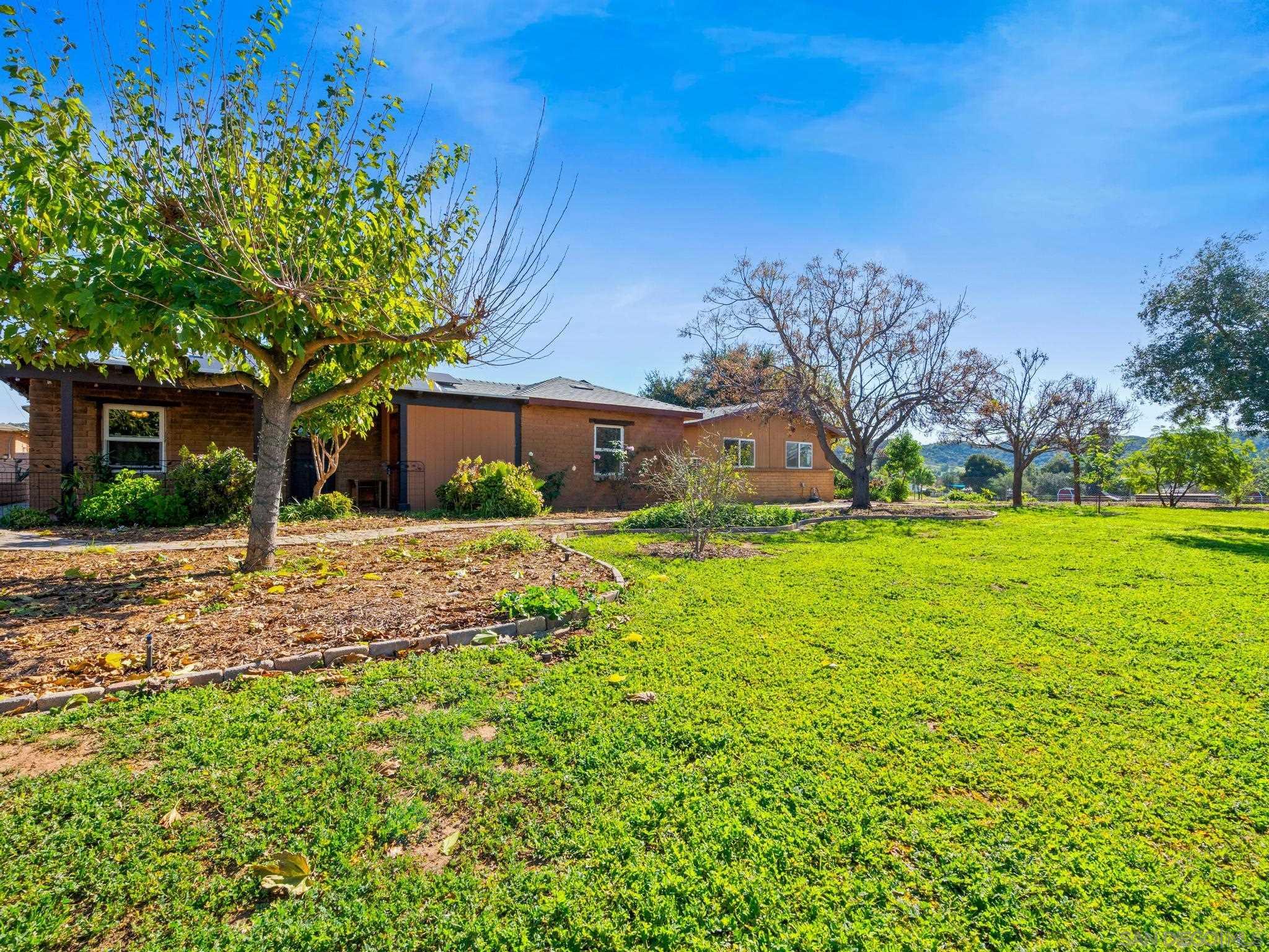 Detail Gallery Image 42 of 56 For 1550  Keyes Road, Ramona,  CA 92065 - 7 Beds | 3 Baths