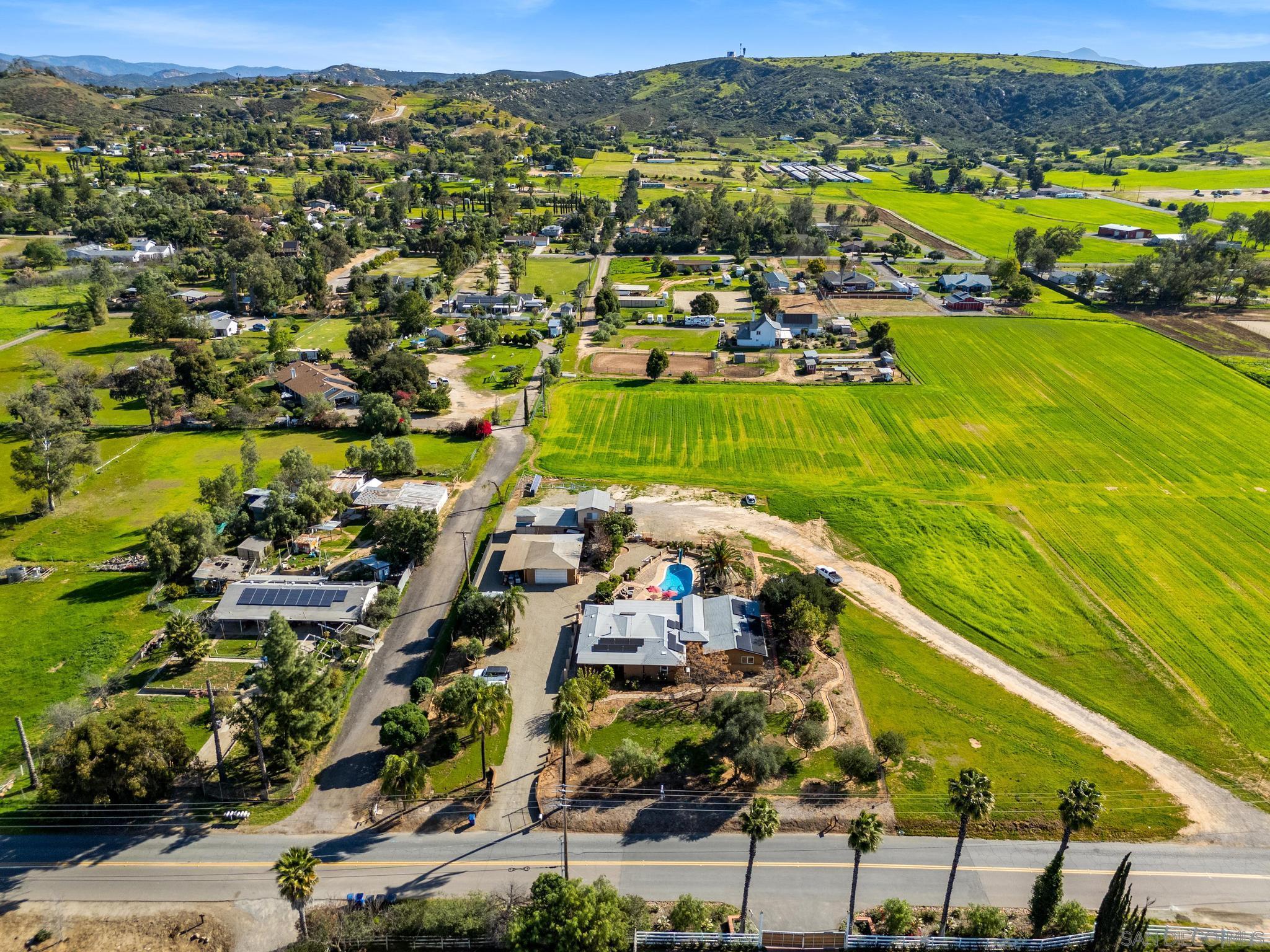Detail Gallery Image 45 of 56 For 1550  Keyes Road, Ramona,  CA 92065 - 7 Beds | 3 Baths