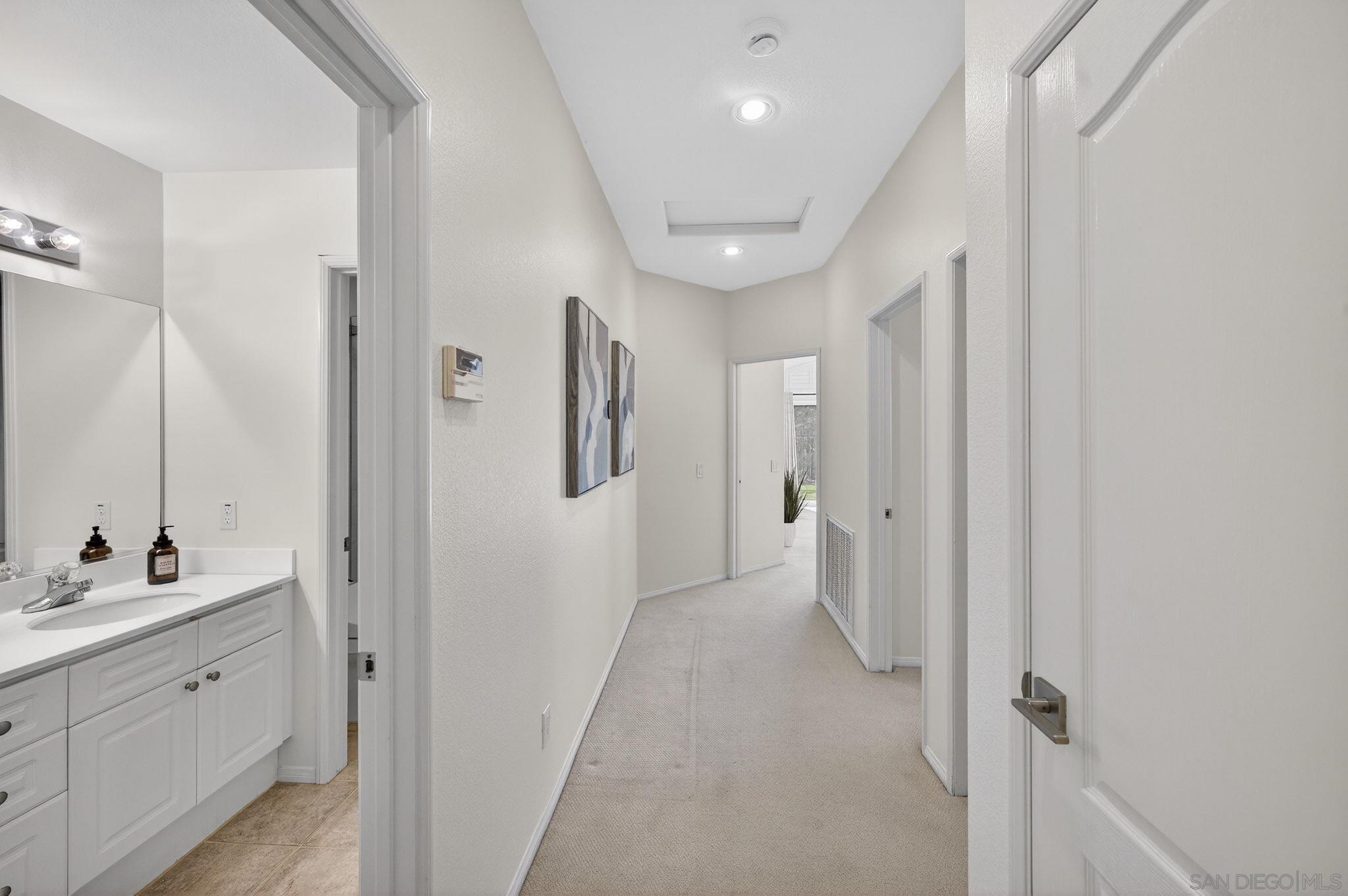 Detail Gallery Image 32 of 71 For 5017  Ruette De Mer, San Diego,  CA 92130 - 4 Beds | 3 Baths