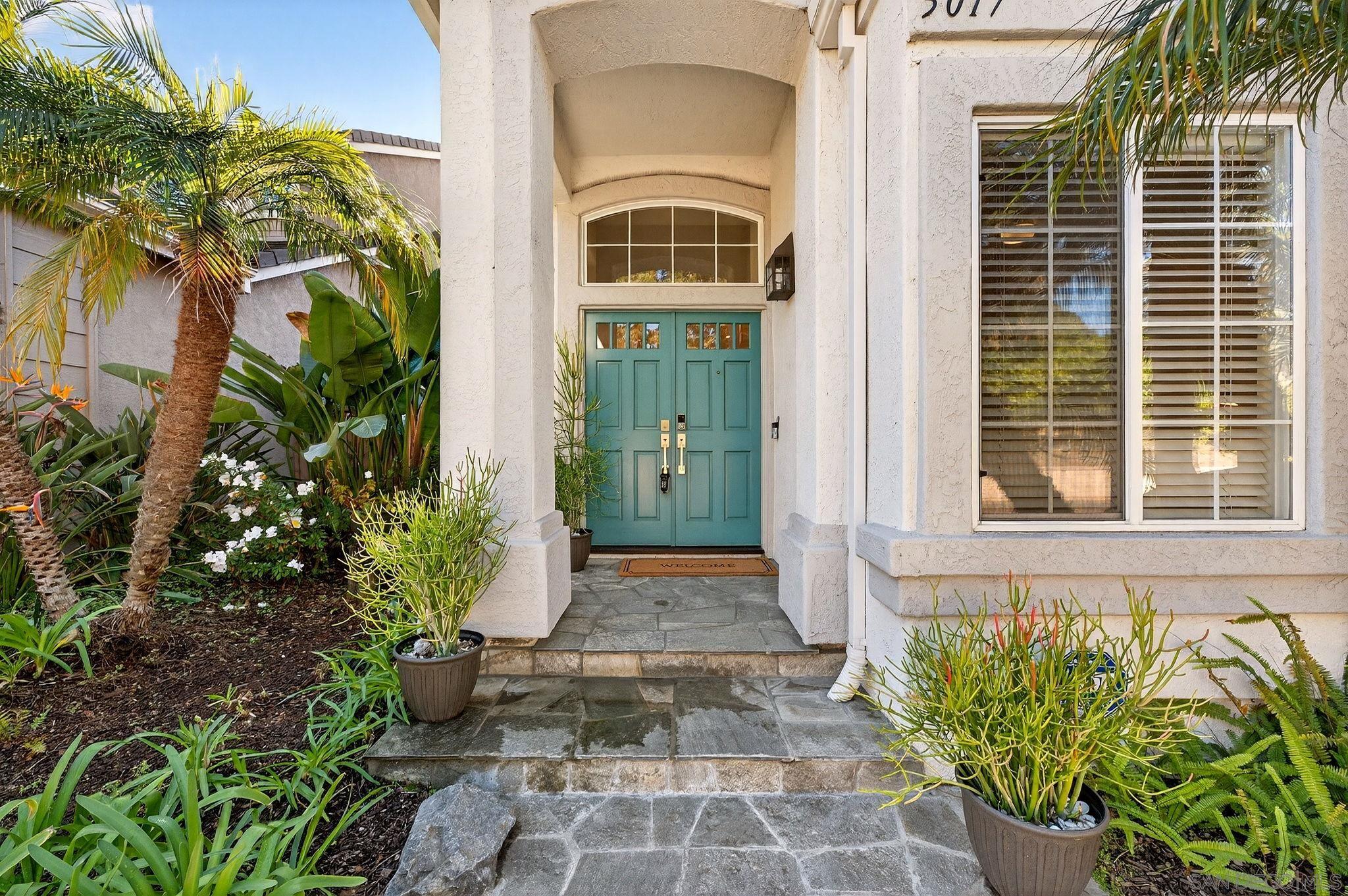 Detail Gallery Image 6 of 71 For 5017  Ruette De Mer, San Diego,  CA 92130 - 4 Beds | 3 Baths