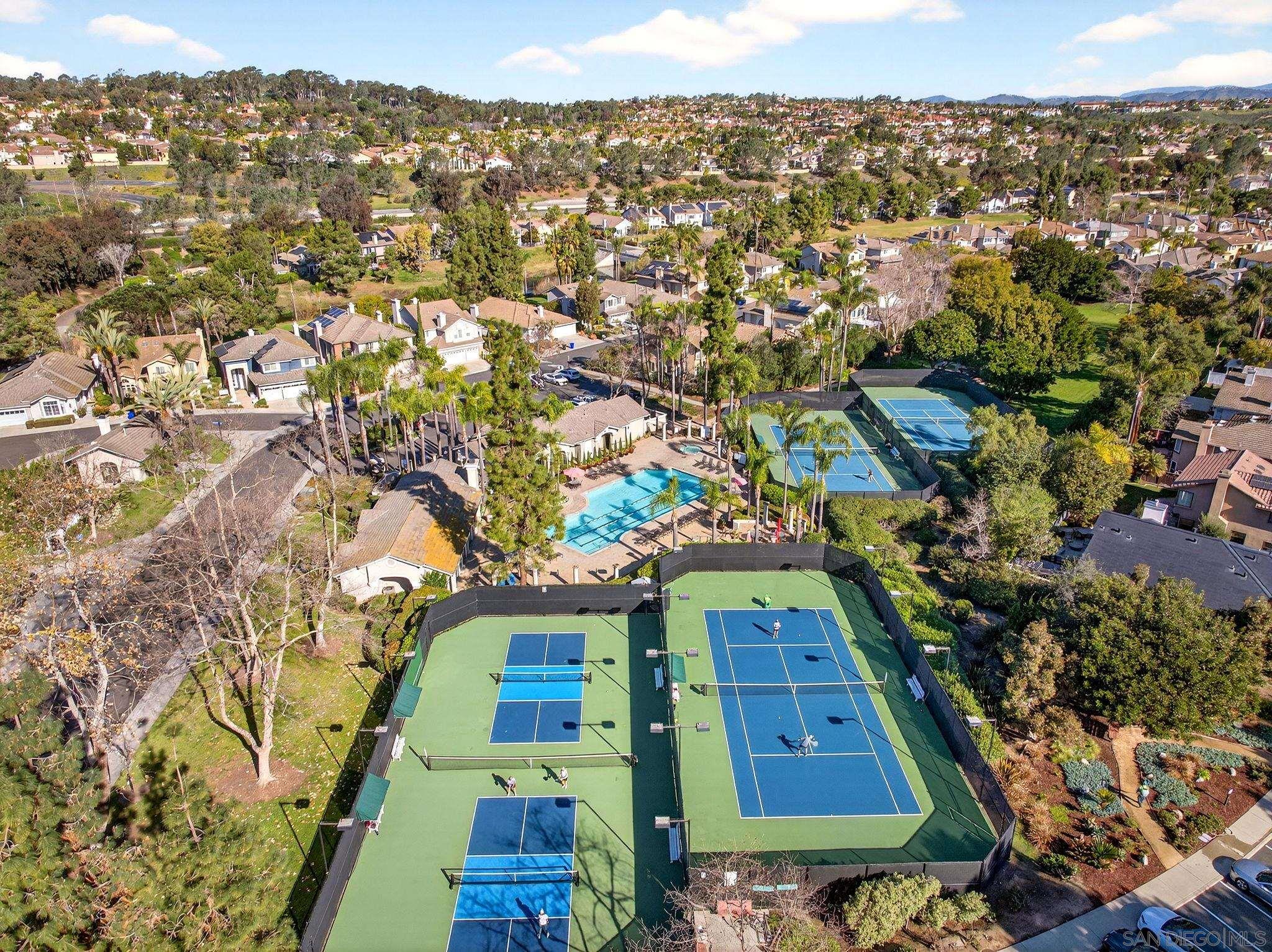 Detail Gallery Image 65 of 71 For 5017  Ruette De Mer, San Diego,  CA 92130 - 4 Beds | 3 Baths