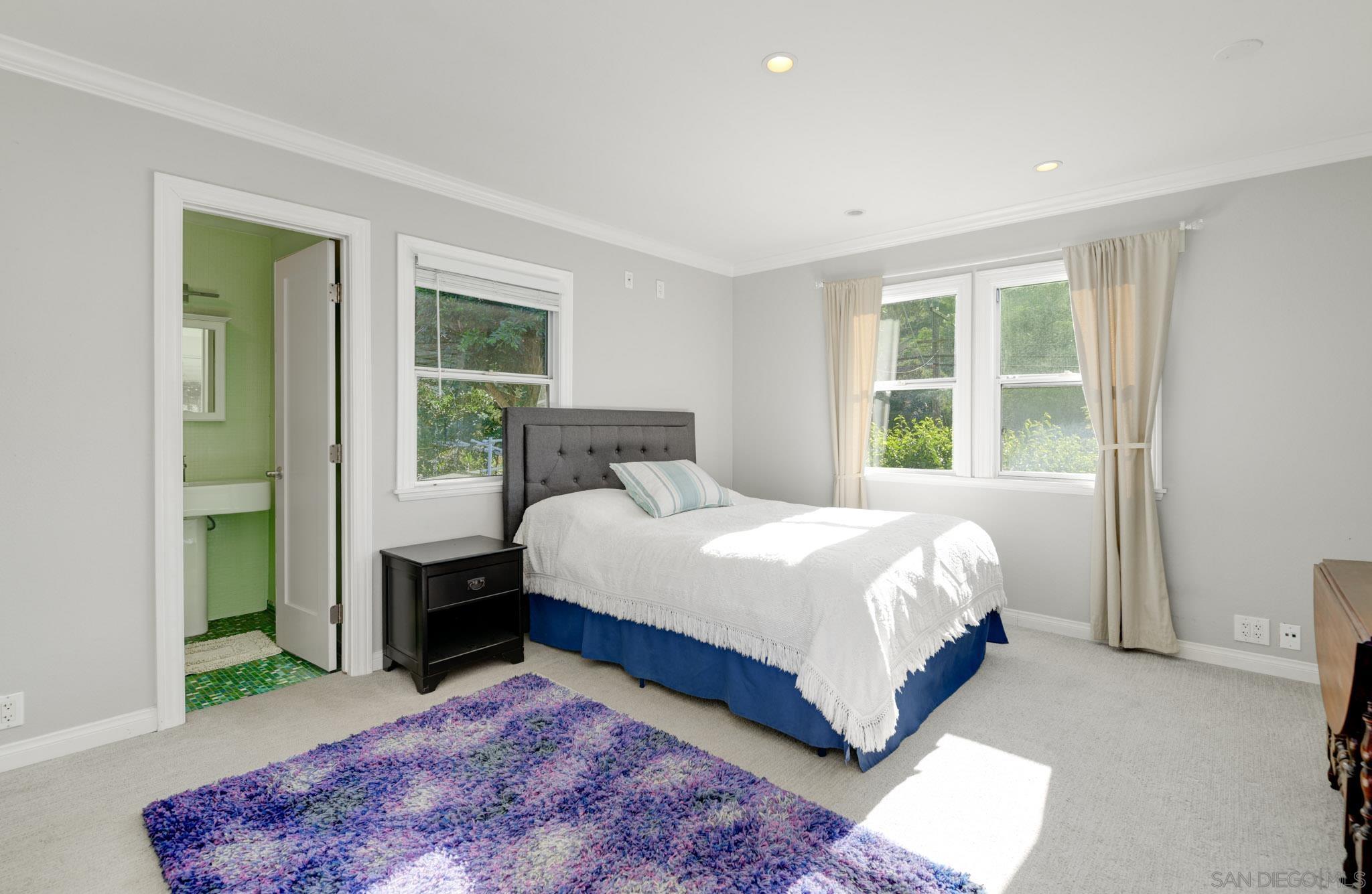 Detail Gallery Image 15 of 32 For 6150  Radio Dr, San Diego,  CA 92114 - 3 Beds | 3 Baths