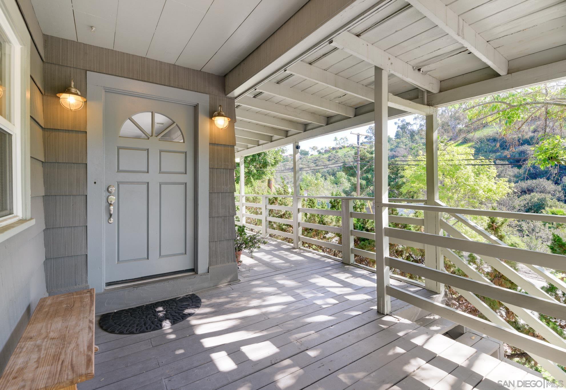 Detail Gallery Image 20 of 32 For 6150  Radio Dr, San Diego,  CA 92114 - 3 Beds | 3 Baths