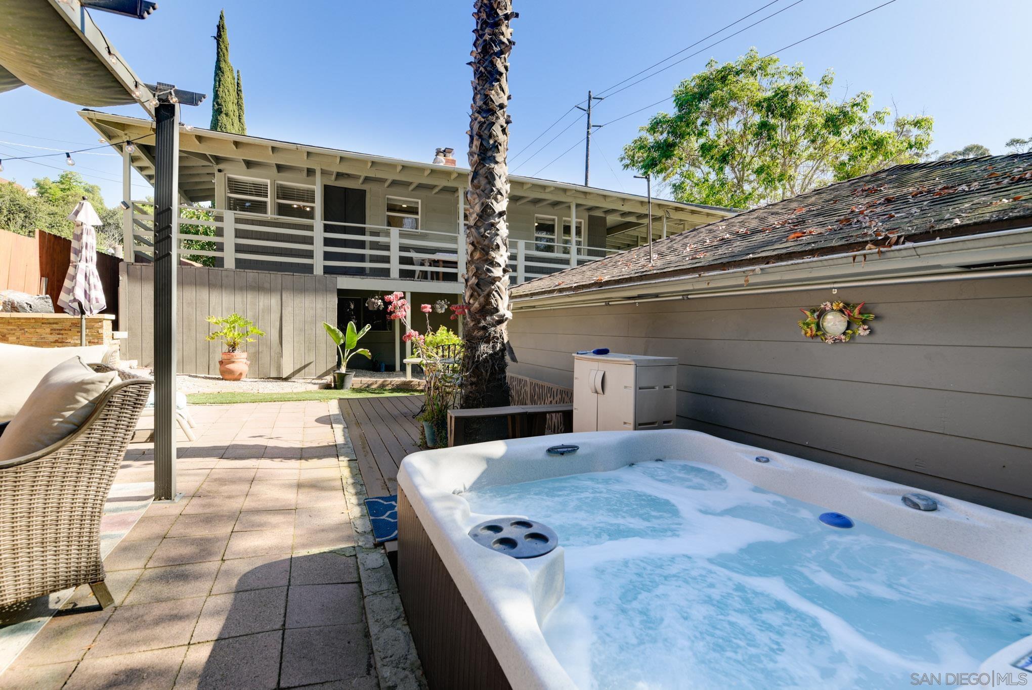 Detail Gallery Image 25 of 32 For 6150  Radio Dr, San Diego,  CA 92114 - 3 Beds | 3 Baths