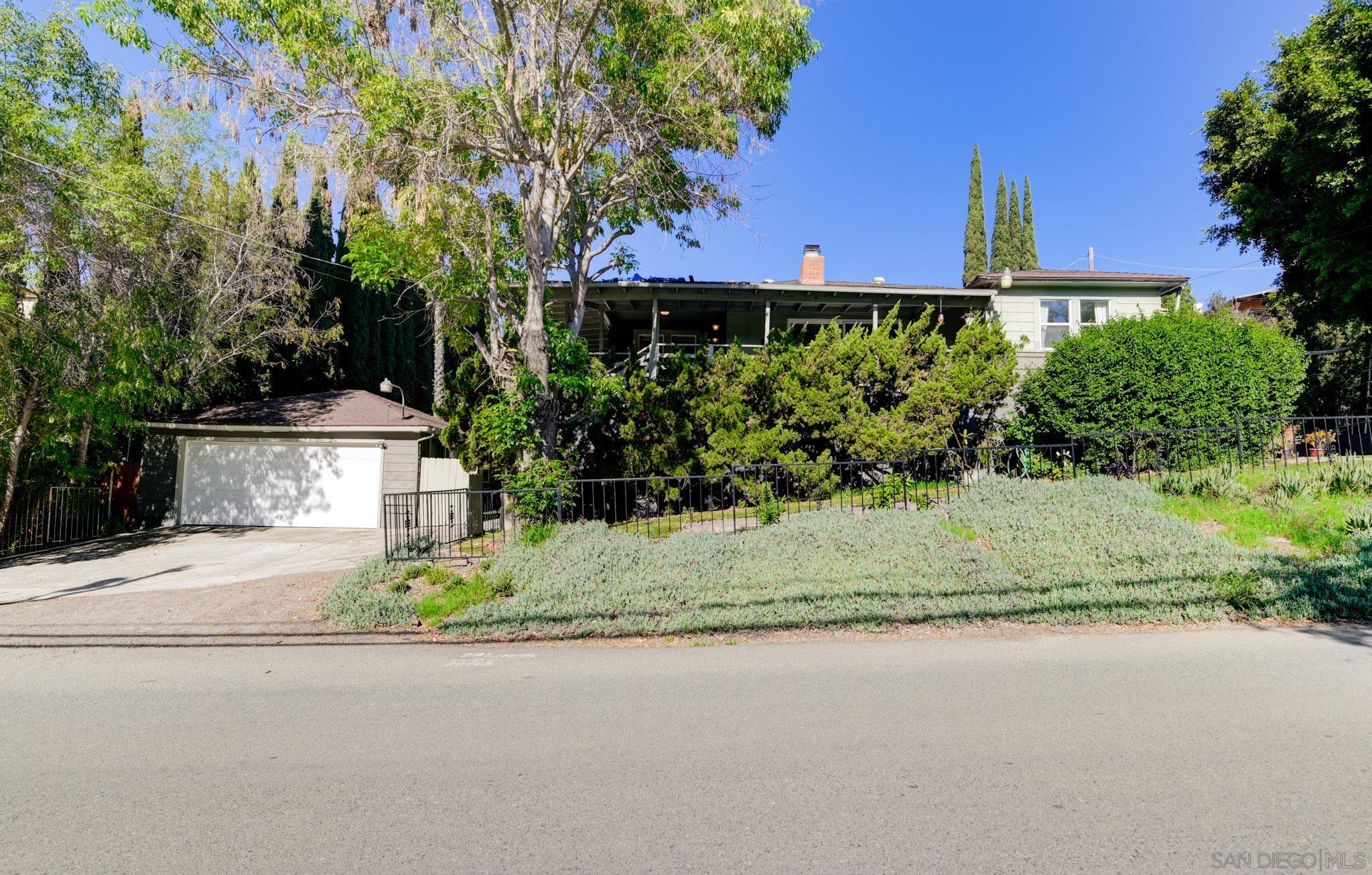 Detail Gallery Image 32 of 32 For 6150  Radio Dr, San Diego,  CA 92114 - 3 Beds | 3 Baths