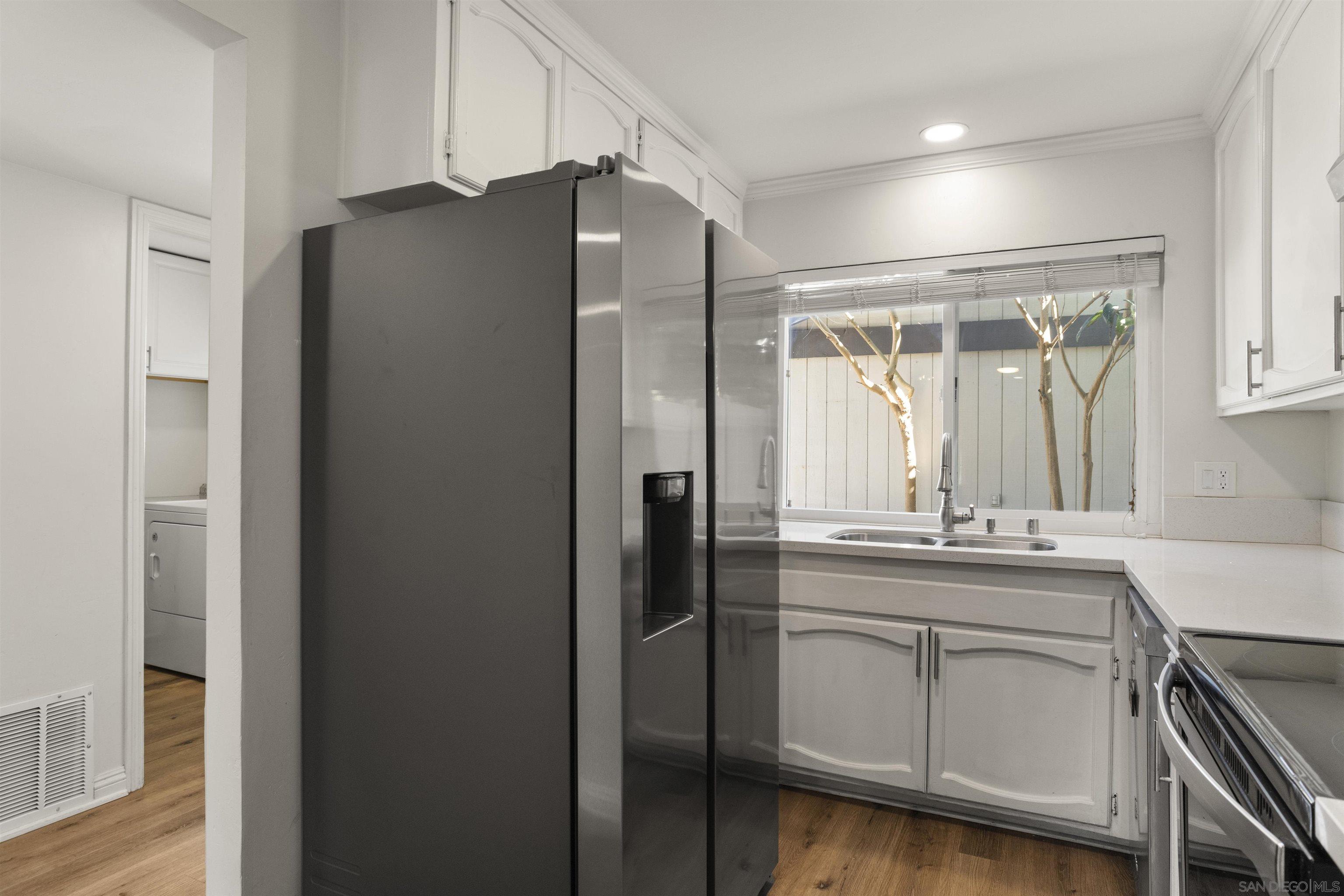 Detail Gallery Image 15 of 63 For 17368  Caminito Canasto, San Diego,  CA 92127 - 3 Beds | 2/1 Baths