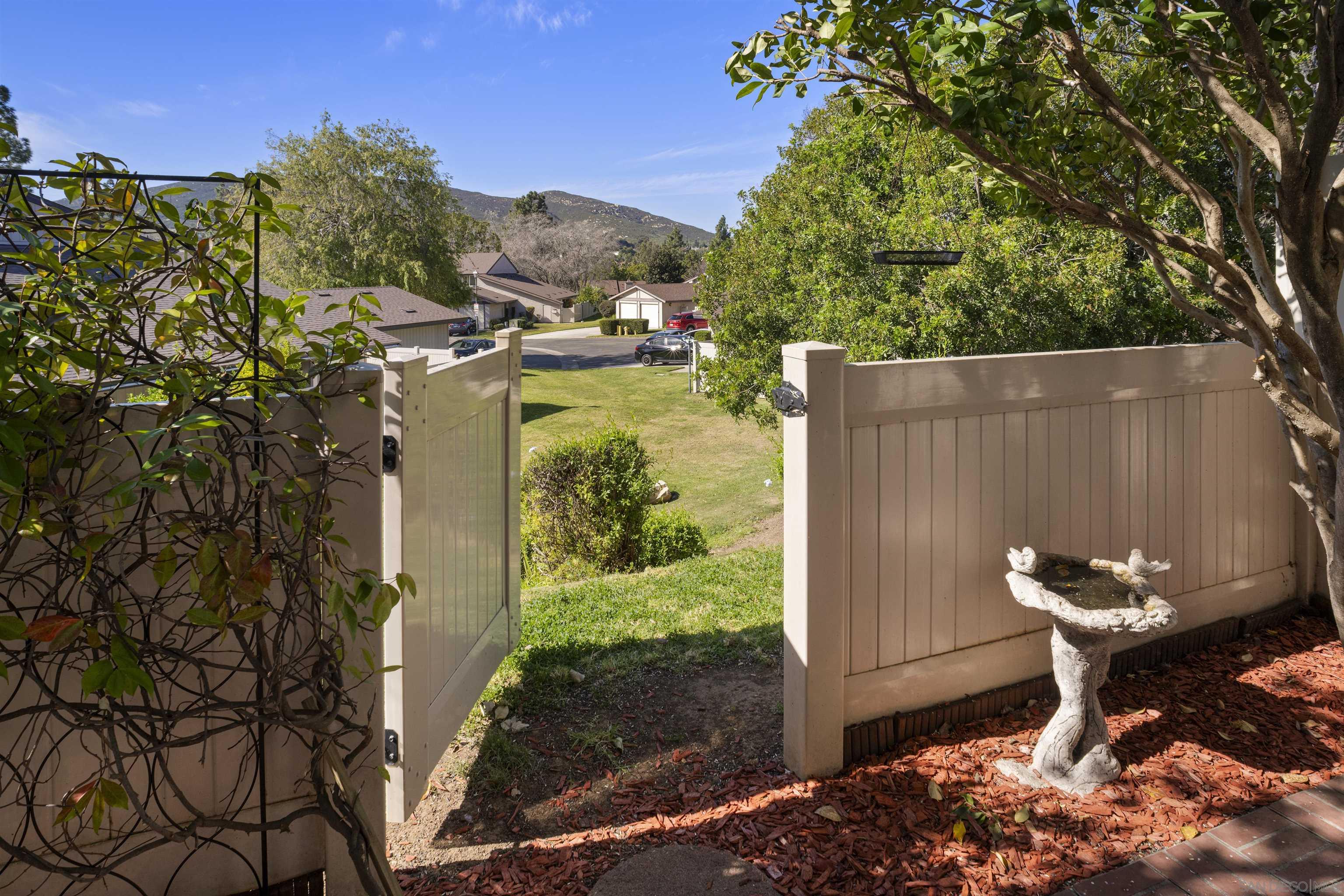 Detail Gallery Image 39 of 63 For 17368  Caminito Canasto, San Diego,  CA 92127 - 3 Beds | 2/1 Baths