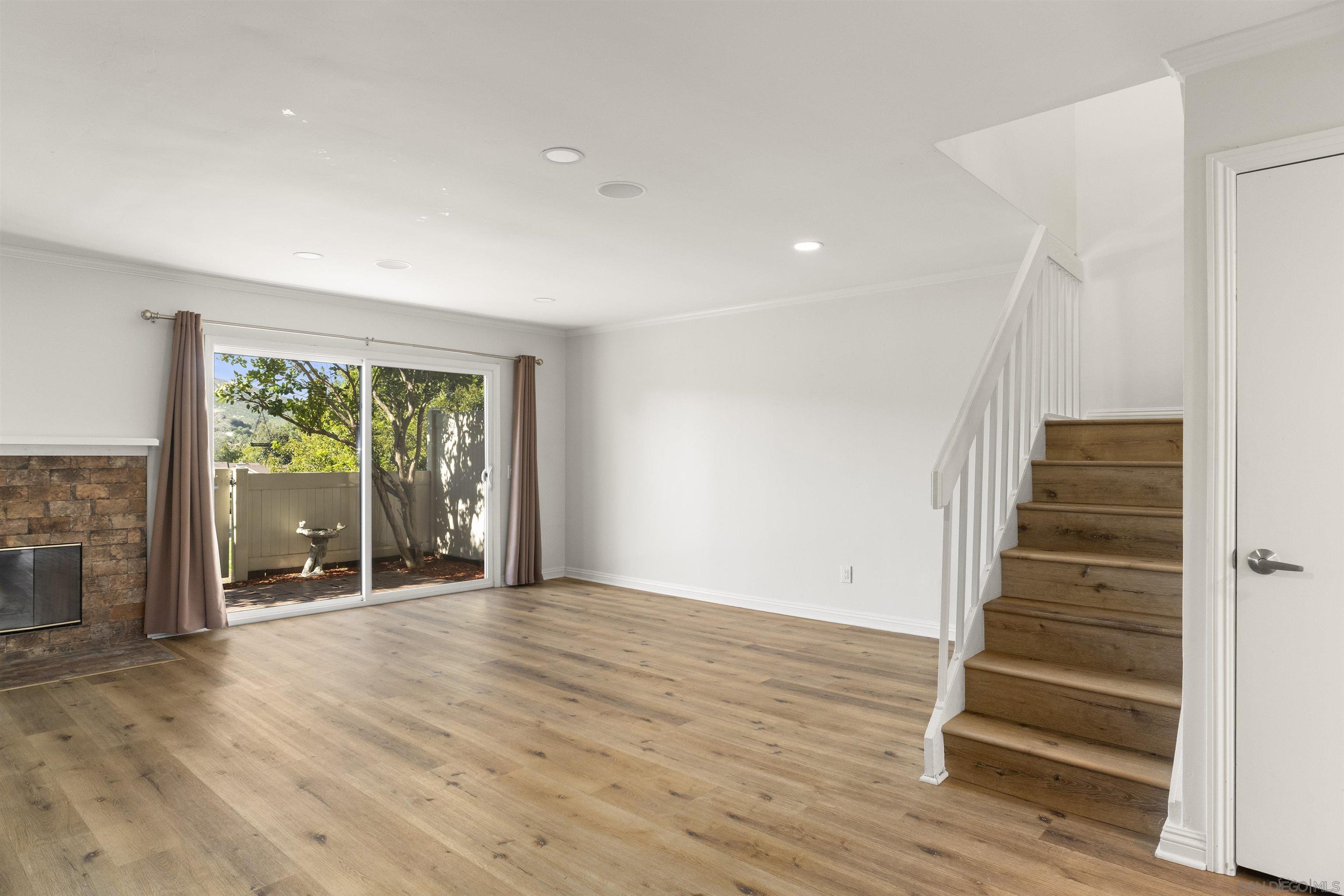 Detail Gallery Image 10 of 63 For 17368  Caminito Canasto, San Diego,  CA 92127 - 3 Beds | 2/1 Baths