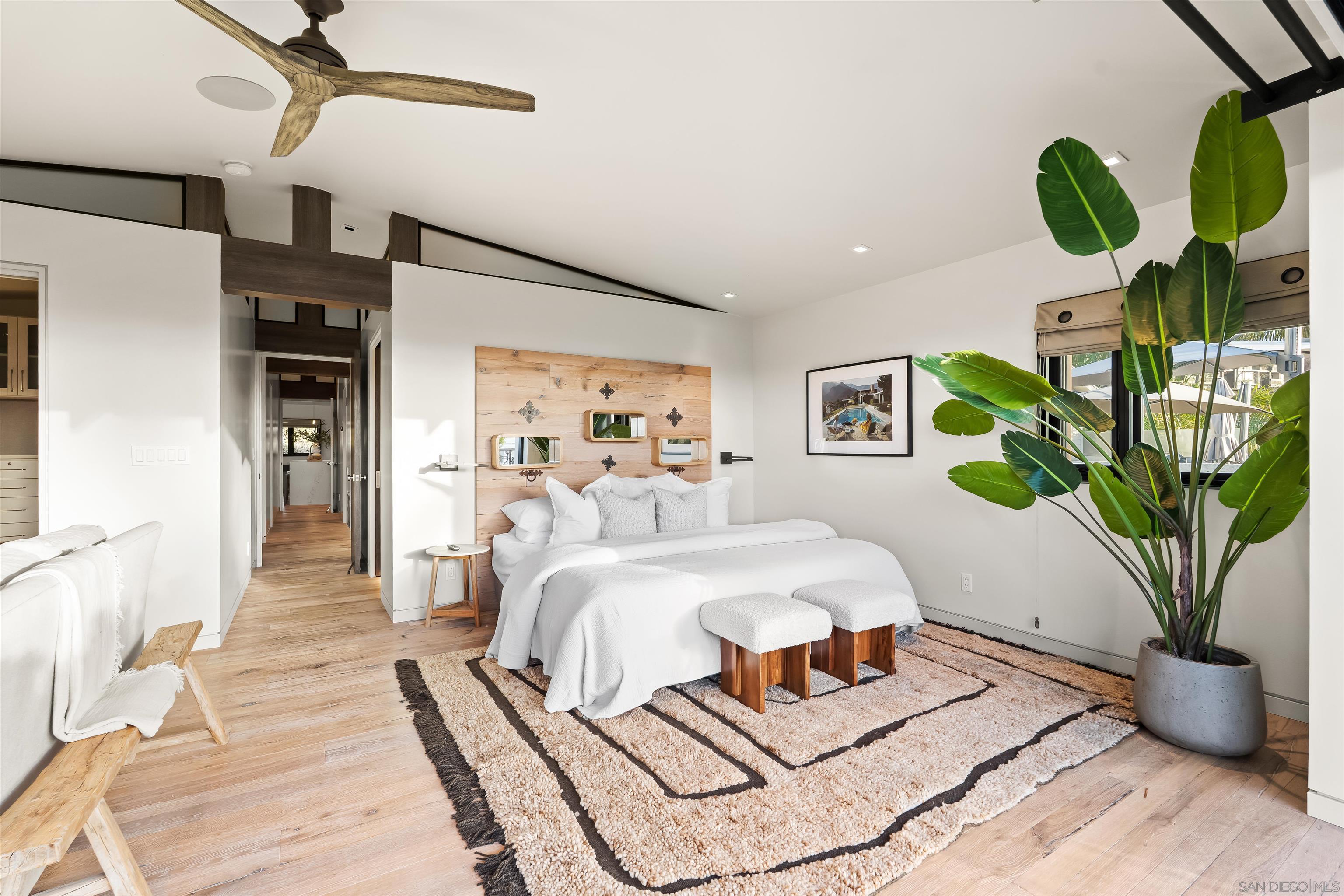 Detail Gallery Image 27 of 75 For 1715-17  Coast Blvd, Del Mar,  CA 92014 - 5 Beds | 4/1 Baths