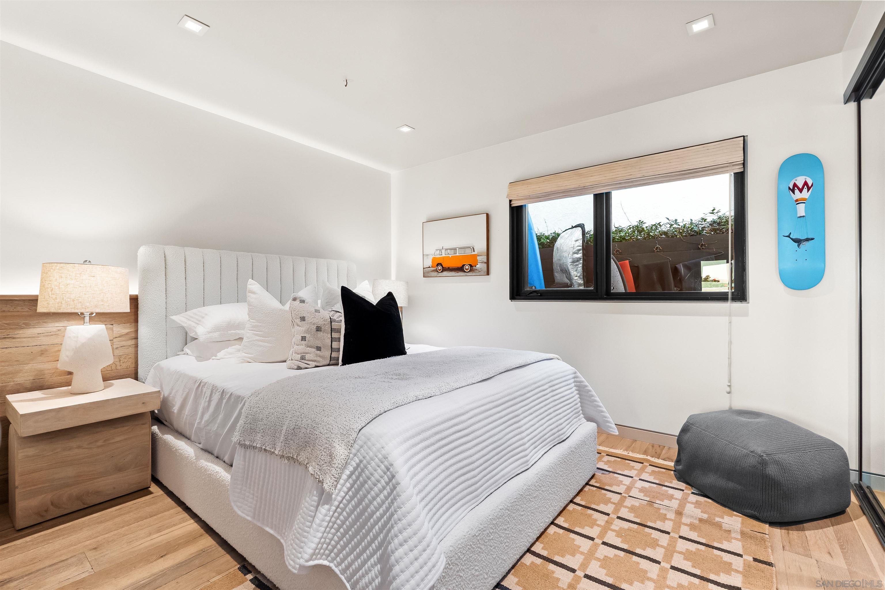 Detail Gallery Image 37 of 75 For 1715-17  Coast Blvd, Del Mar,  CA 92014 - 5 Beds | 4/1 Baths