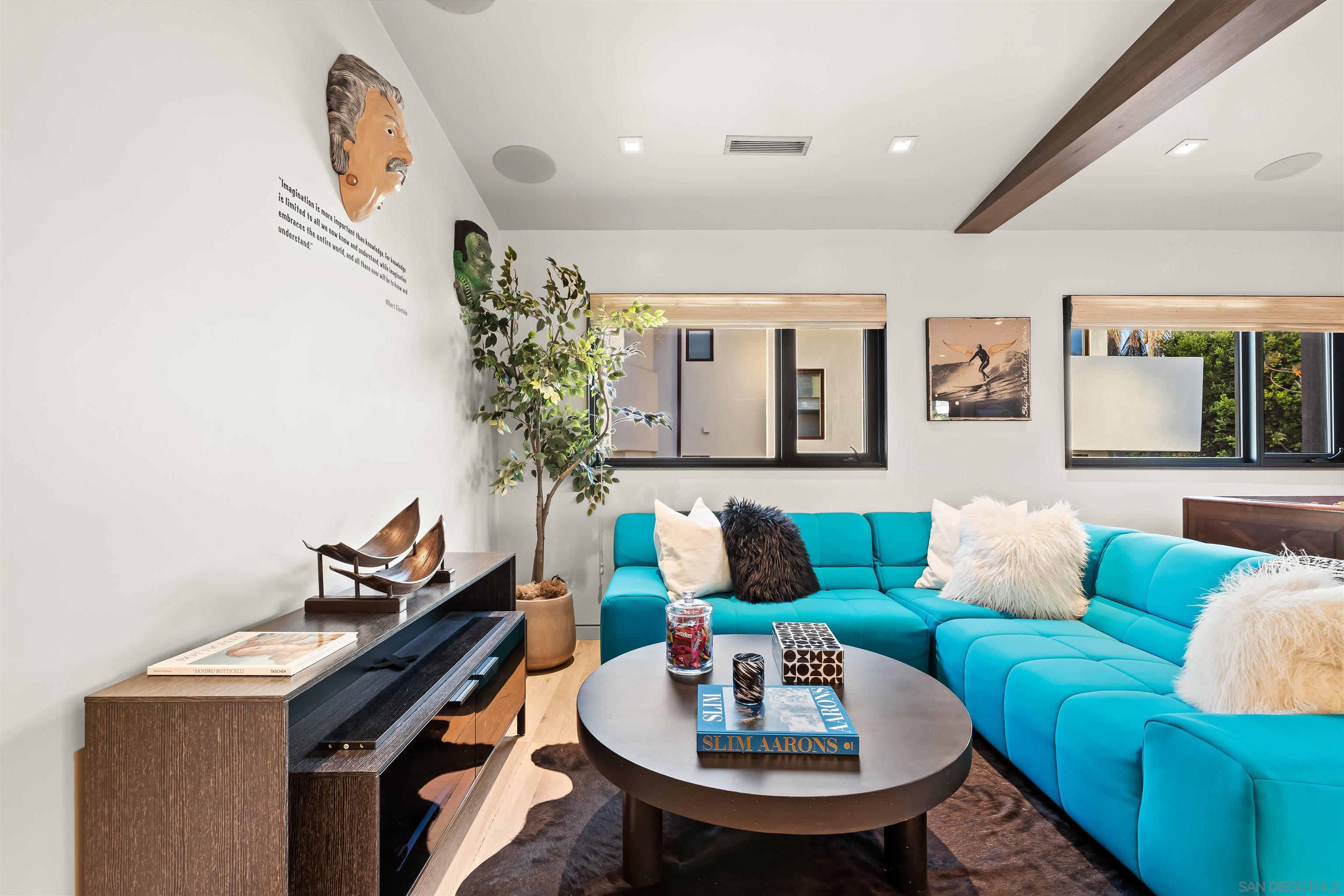 Detail Gallery Image 51 of 75 For 1715-17  Coast Blvd, Del Mar,  CA 92014 - 5 Beds | 4/1 Baths