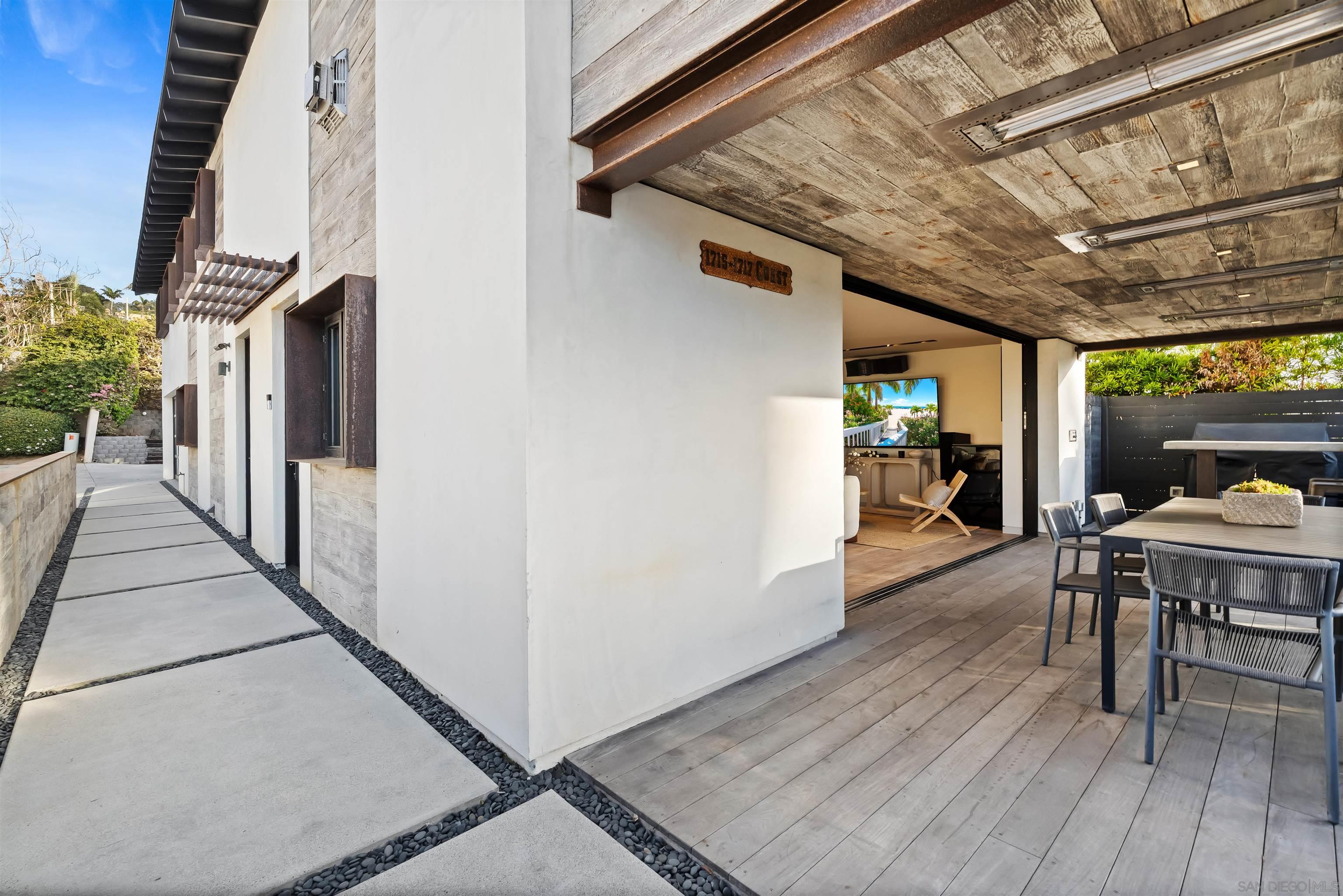 Detail Gallery Image 57 of 75 For 1715-17  Coast Blvd, Del Mar,  CA 92014 - 5 Beds | 4/1 Baths