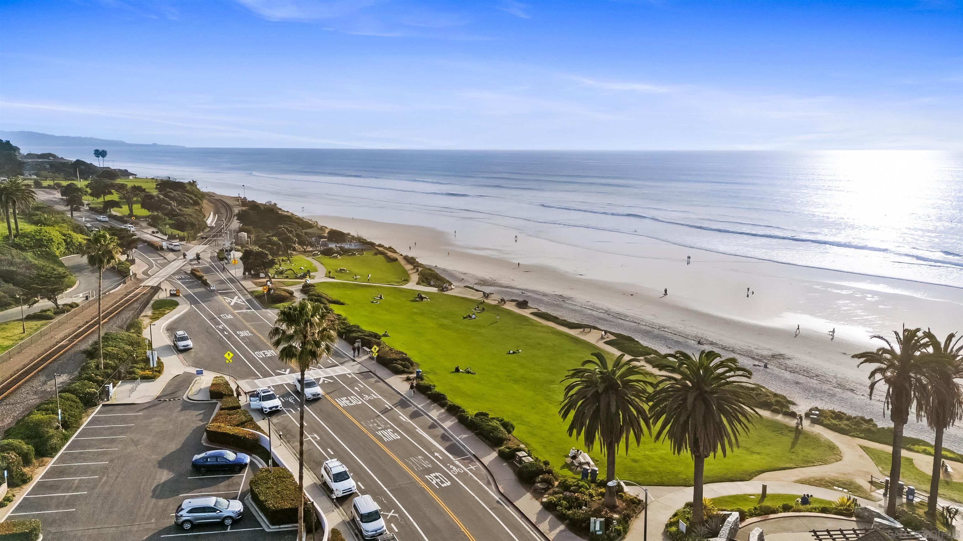 Detail Gallery Image 72 of 75 For 1715-17  Coast Blvd, Del Mar,  CA 92014 - 5 Beds | 4/1 Baths
