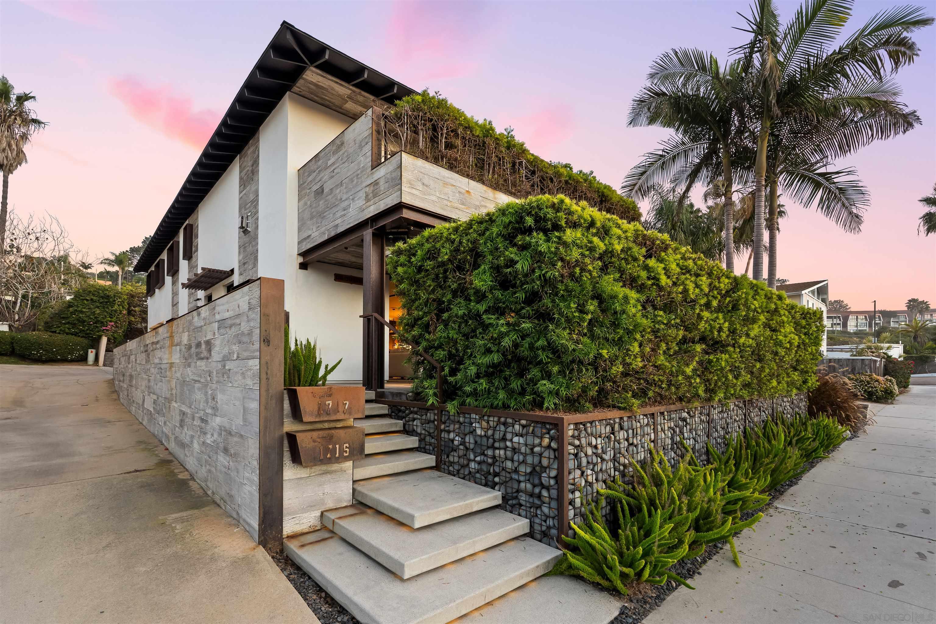 Detail Gallery Image 75 of 75 For 1715-17  Coast Blvd, Del Mar,  CA 92014 - 5 Beds | 4/1 Baths