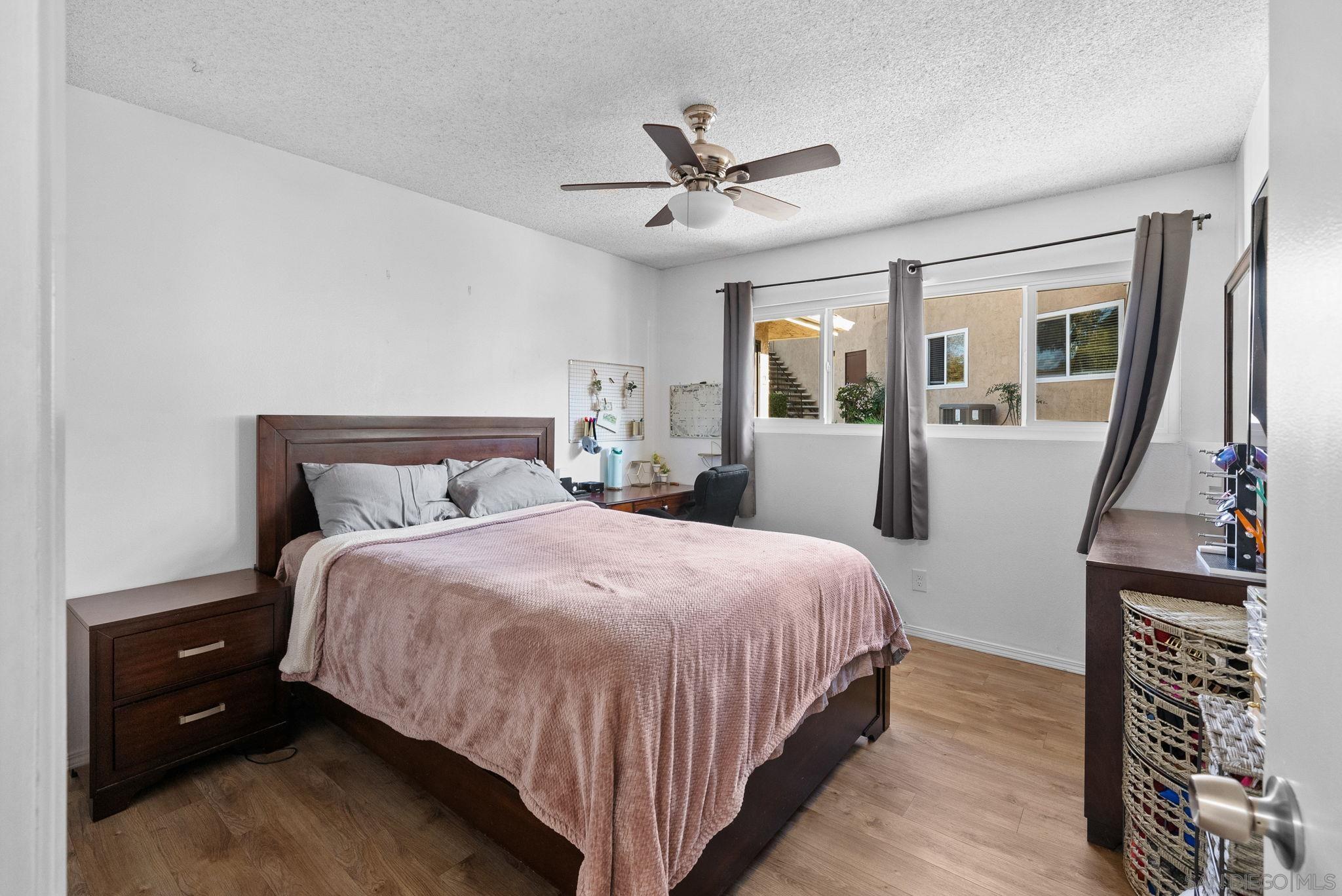 Detail Gallery Image 11 of 32 For 12156  Wintergreen Dr  #1,  Lakeside,  CA 92040 - 2 Beds | 1 Baths