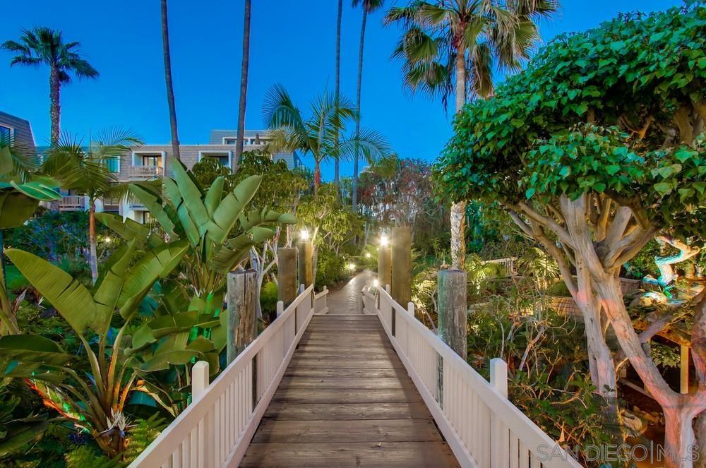 Detail Gallery Image 22 of 37 For 999 N Pacific St  #B103,  Oceanside,  CA 92054 - 1 Beds | 1 Baths