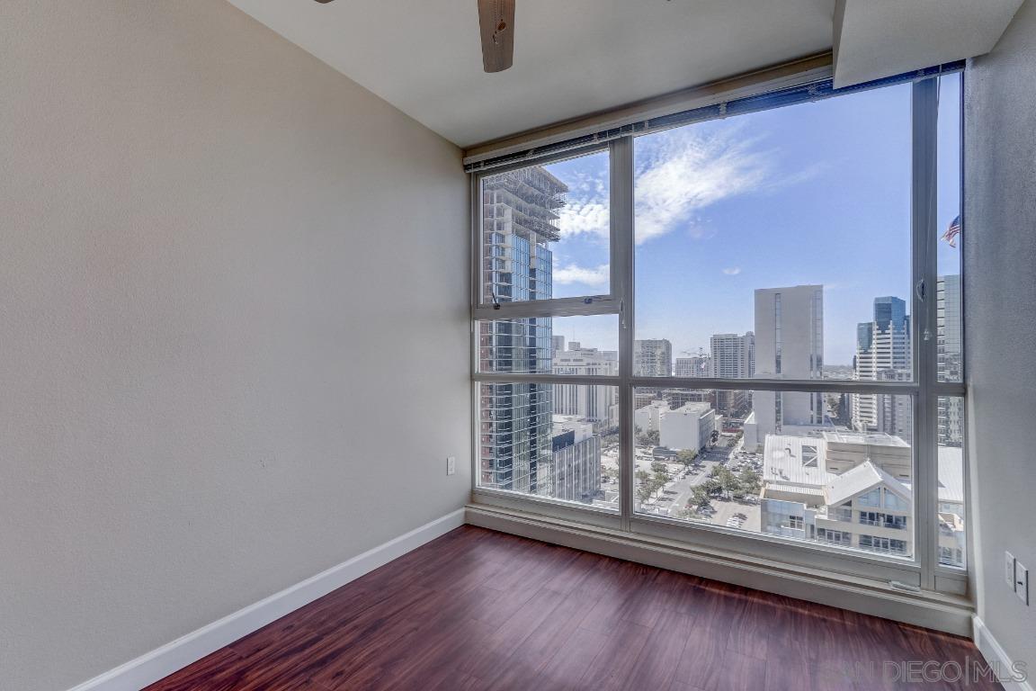 Detail Gallery Image 11 of 28 For 300  W Beech St  2101, San Diego,  CA 92101 - 2 Beds | 2 Baths
