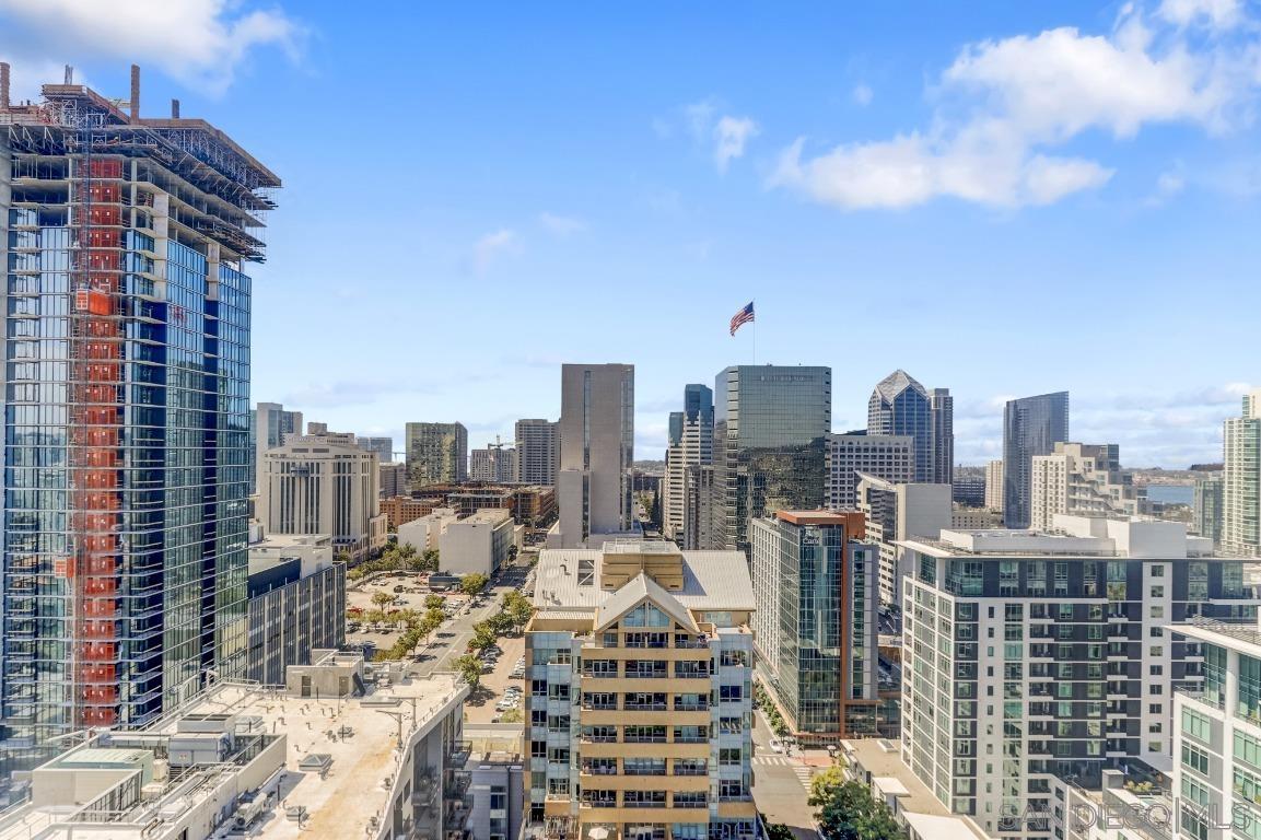 Detail Gallery Image 21 of 28 For 300  W Beech St  2101, San Diego,  CA 92101 - 2 Beds | 2 Baths