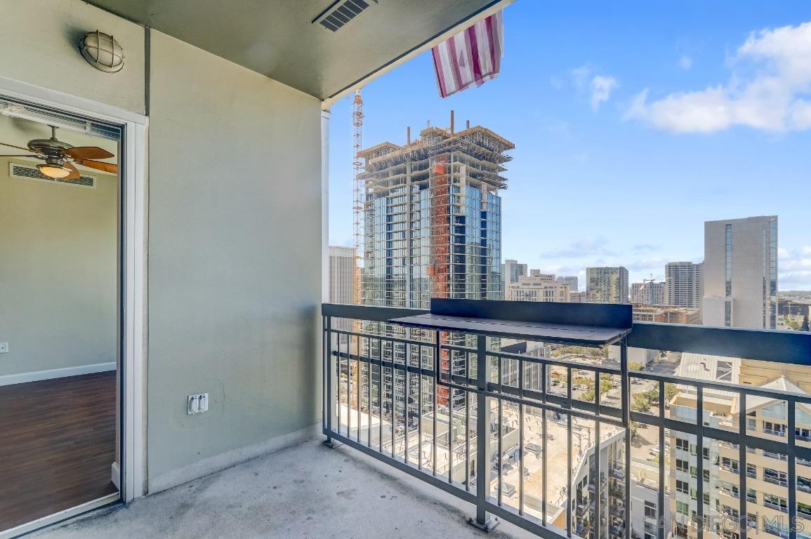 Detail Gallery Image 22 of 28 For 300  W Beech St  2101, San Diego,  CA 92101 - 2 Beds | 2 Baths