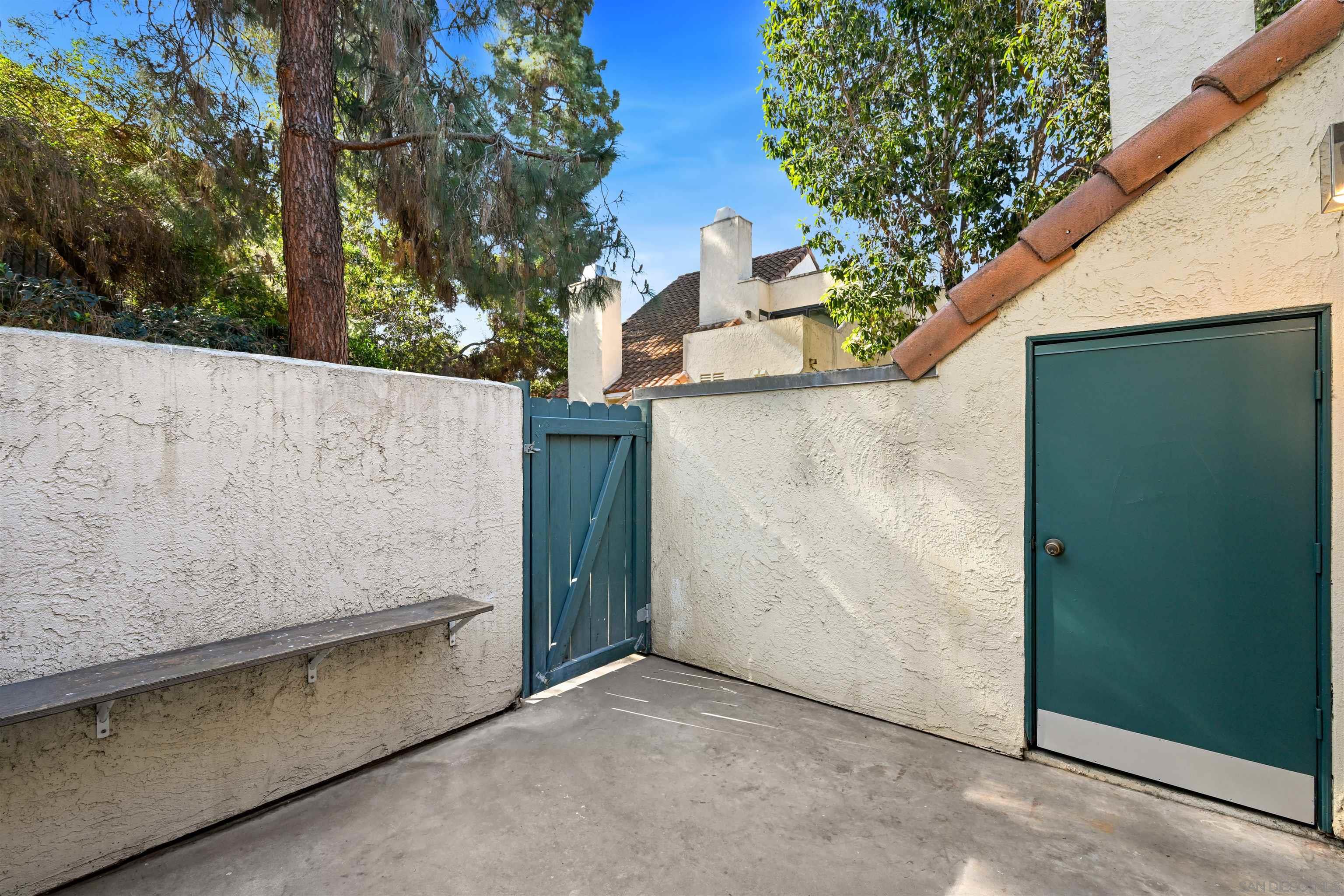 Detail Gallery Image 22 of 30 For 317 N Melrose Dr  #G,  Vista,  CA 92083 - 2 Beds | 2 Baths