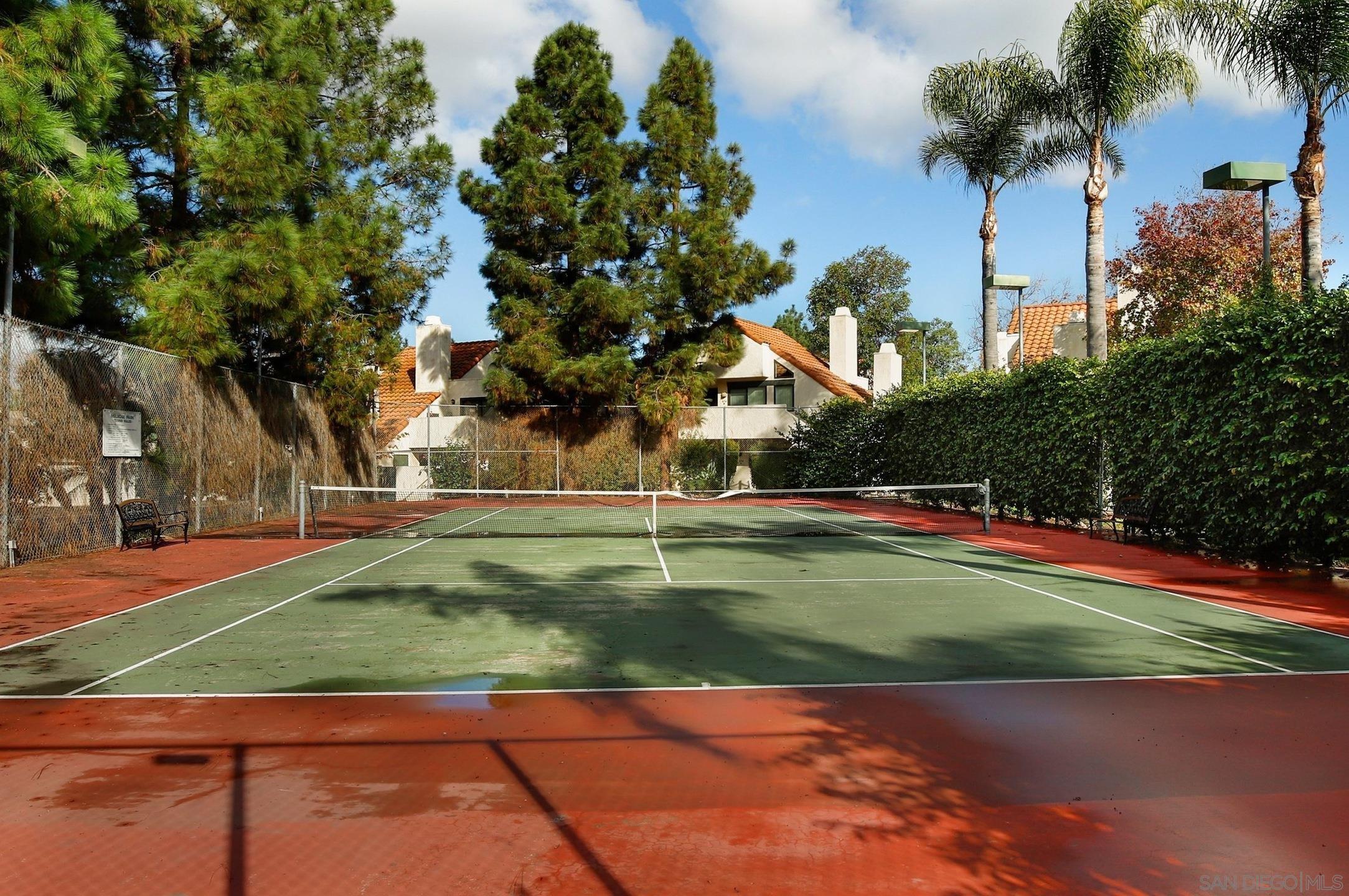 Detail Gallery Image 30 of 30 For 317 N Melrose Dr  #G,  Vista,  CA 92083 - 2 Beds | 2 Baths