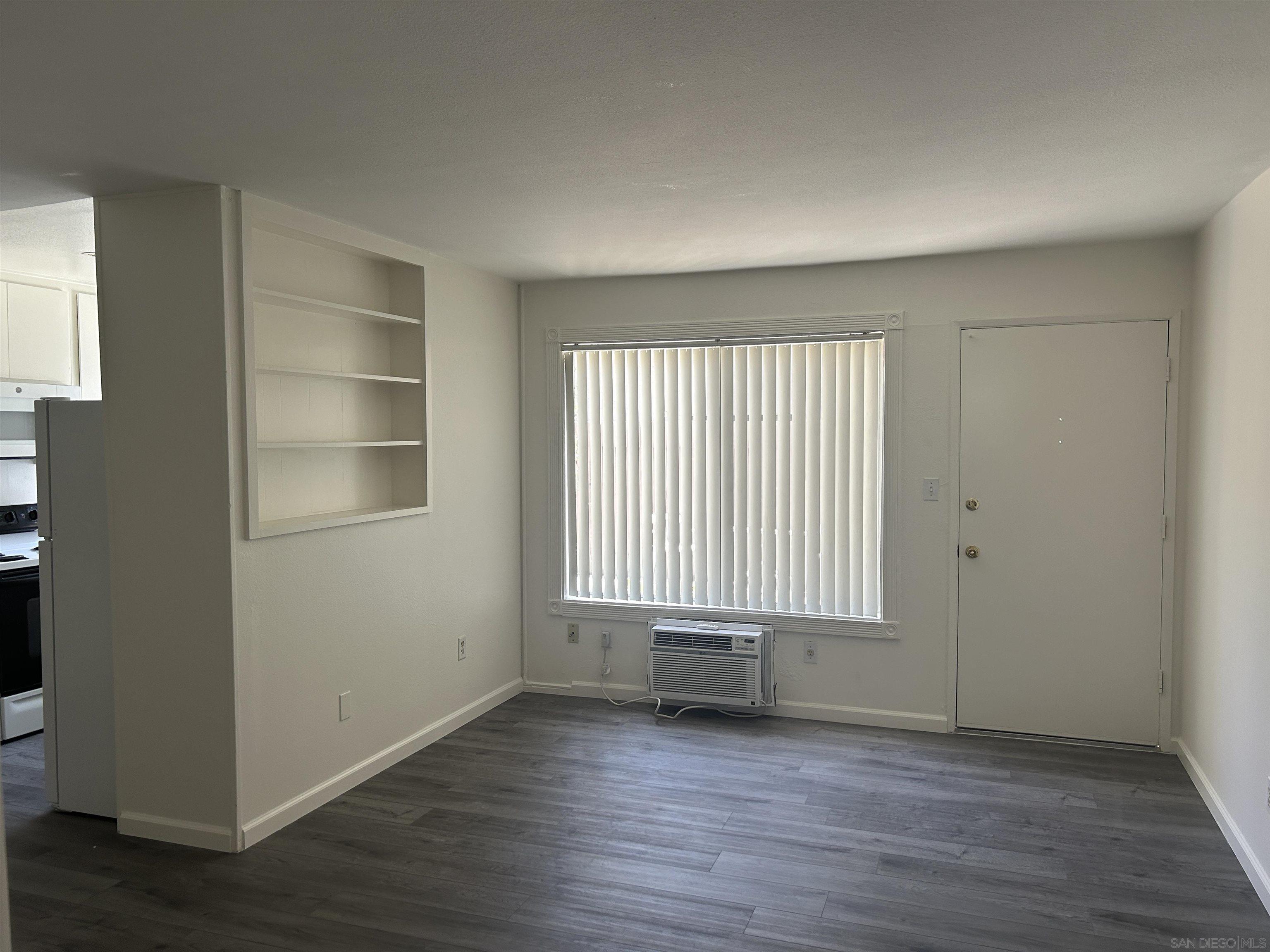 Detail Gallery Image 2 of 9 For 4443  Kansas St., San Diego,  CA 92116 - 1 Beds | 1 Baths